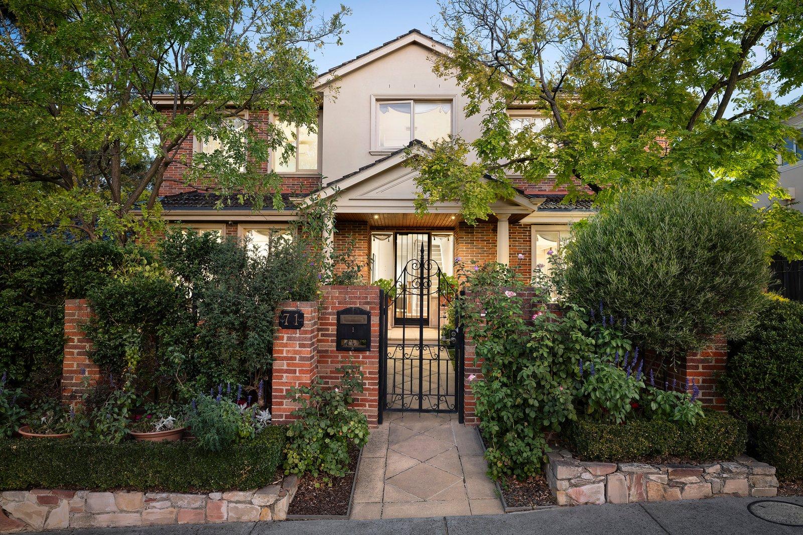 1/71 Through Road, Camberwell, 3124