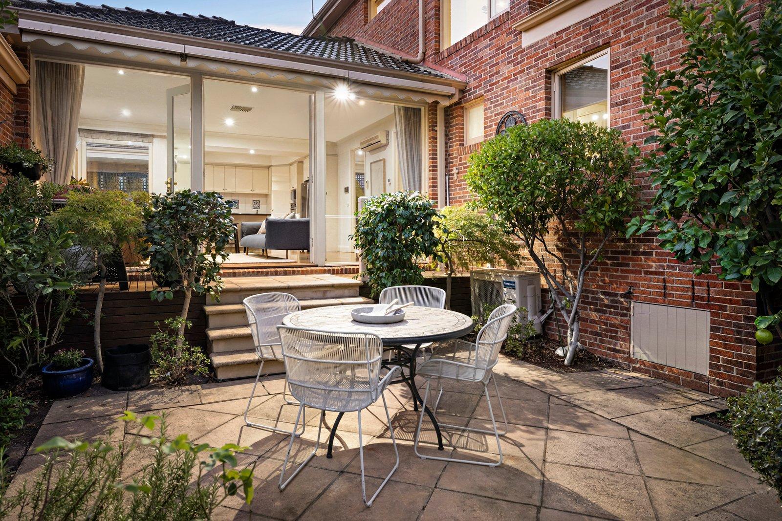 1/71 Through Road, Camberwell, 3124