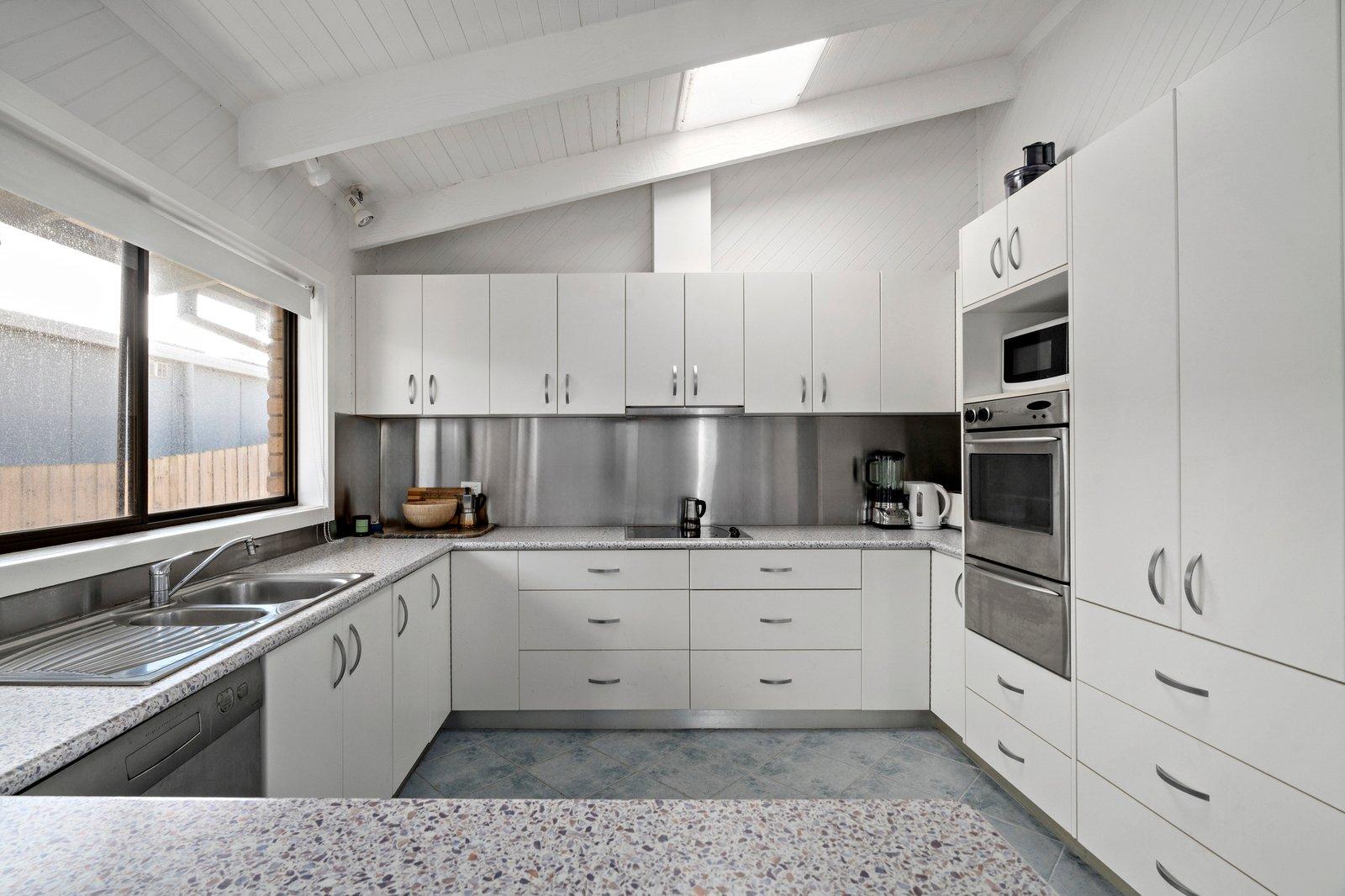 18 Denby Avenue, Sorrento, 3943