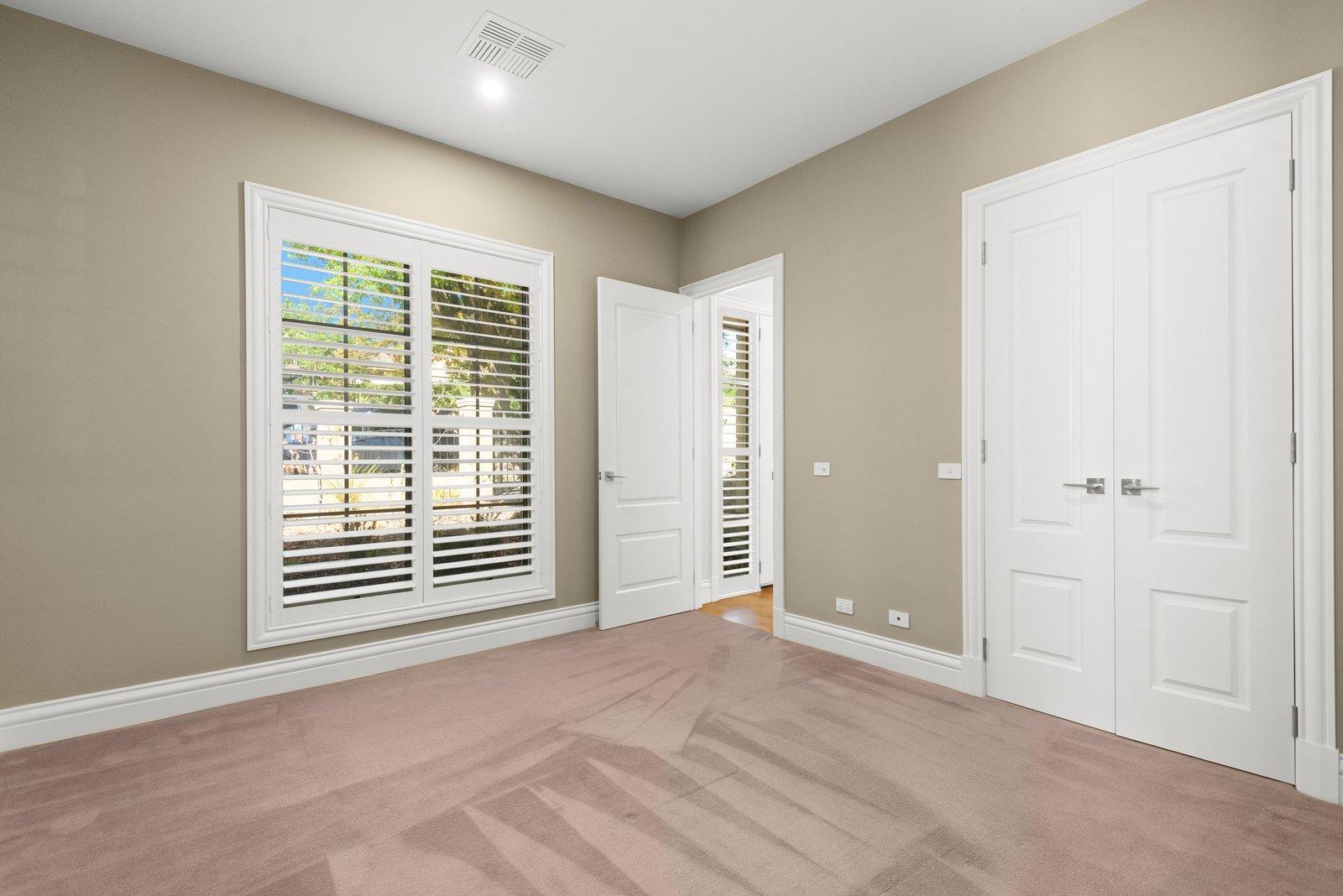 1/9 Willcyrus Street, Surrey Hills, Vic