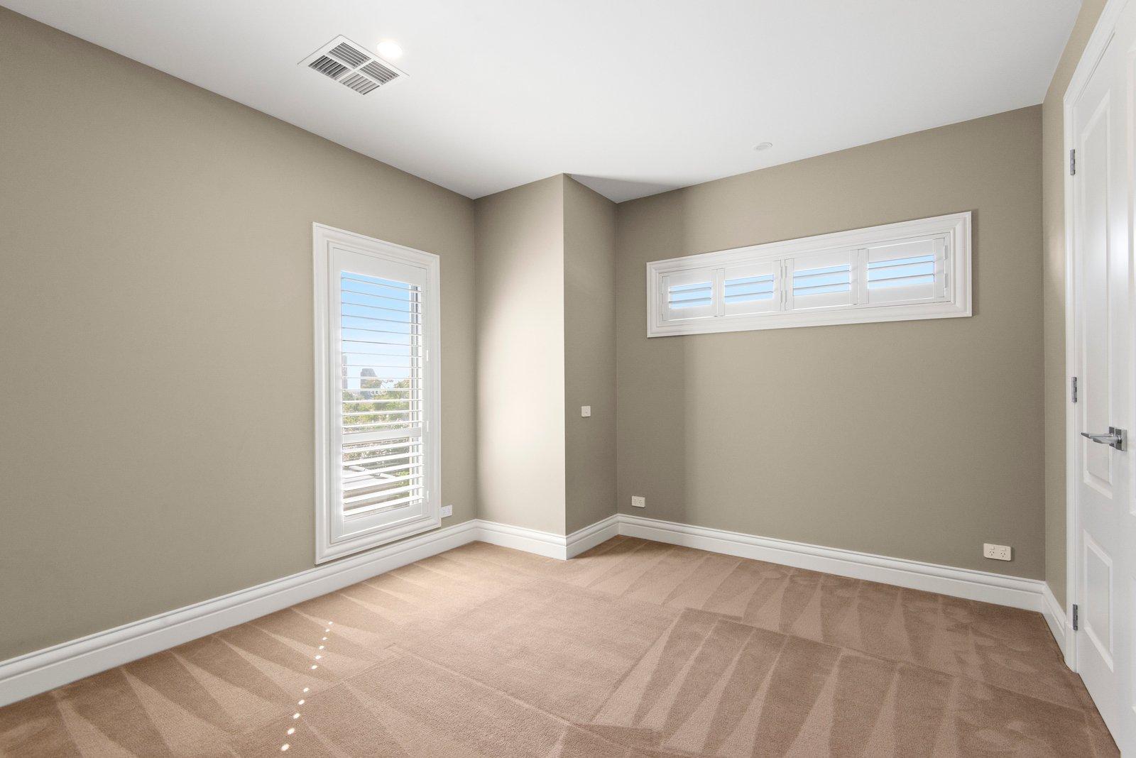 1/9 Willcyrus Street, Surrey Hills, Vic