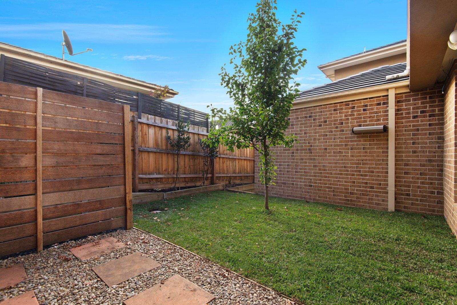 1/9 Willcyrus Street, Surrey Hills, Vic