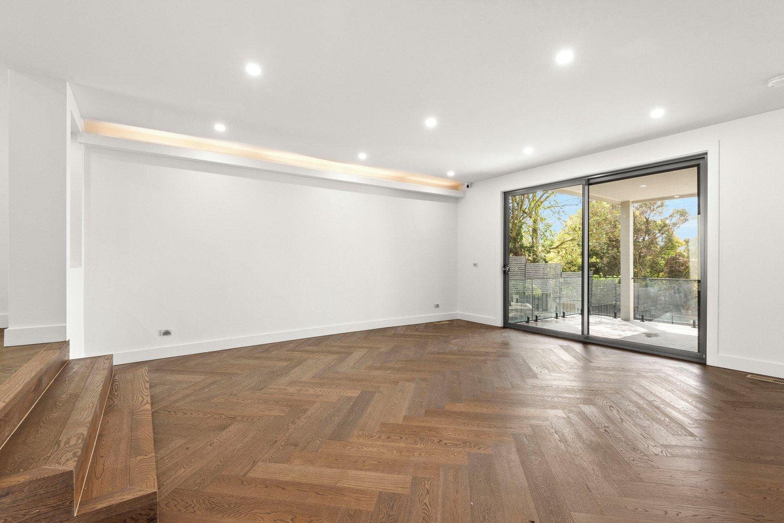 2 Nirvana Crescent, Bulleen, 3105