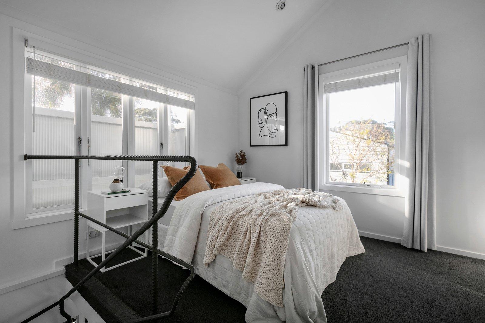 2 Little Graham Street, Albert Park, 3206