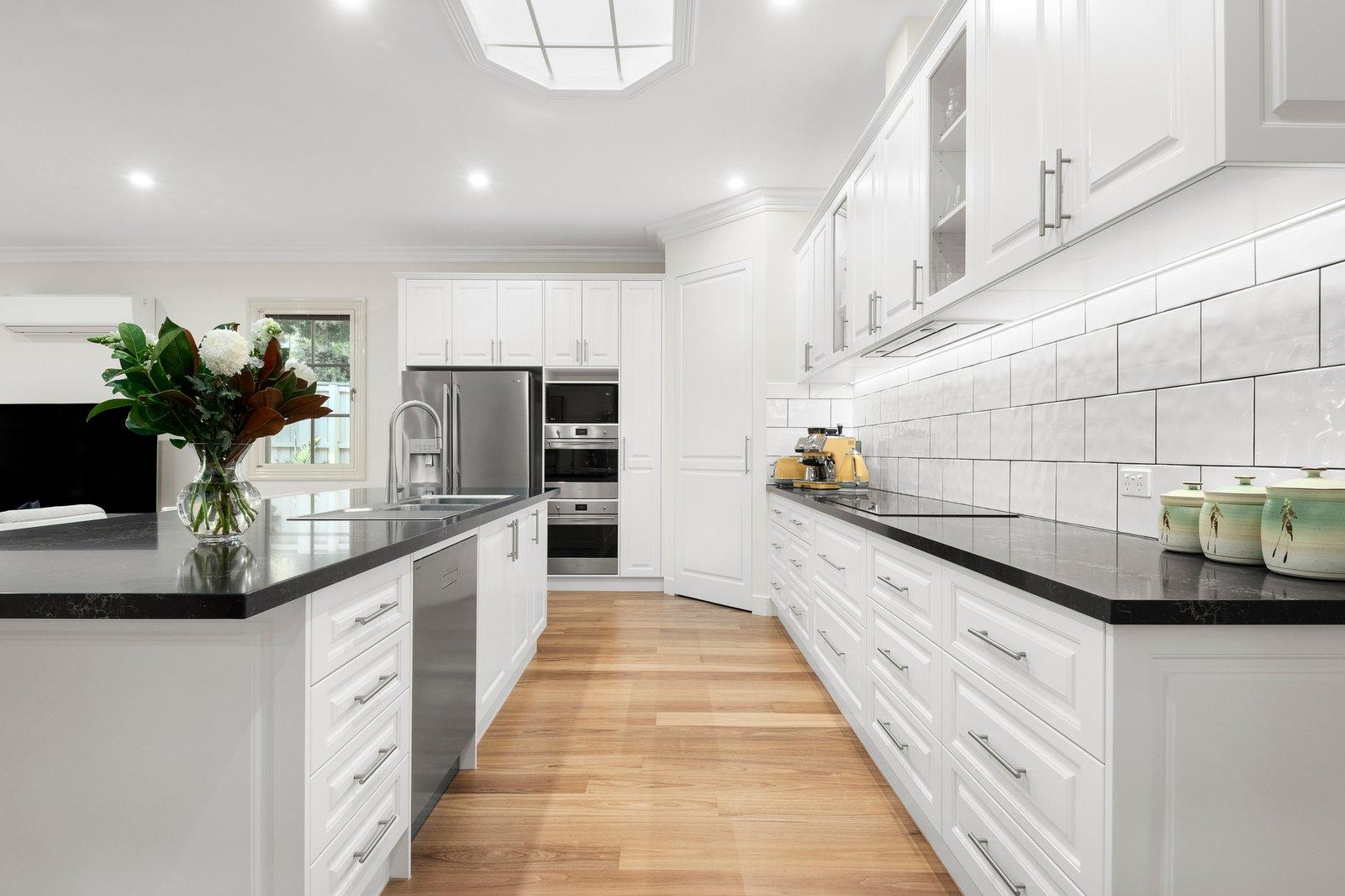 2 Park Road, Glen Iris, 3146