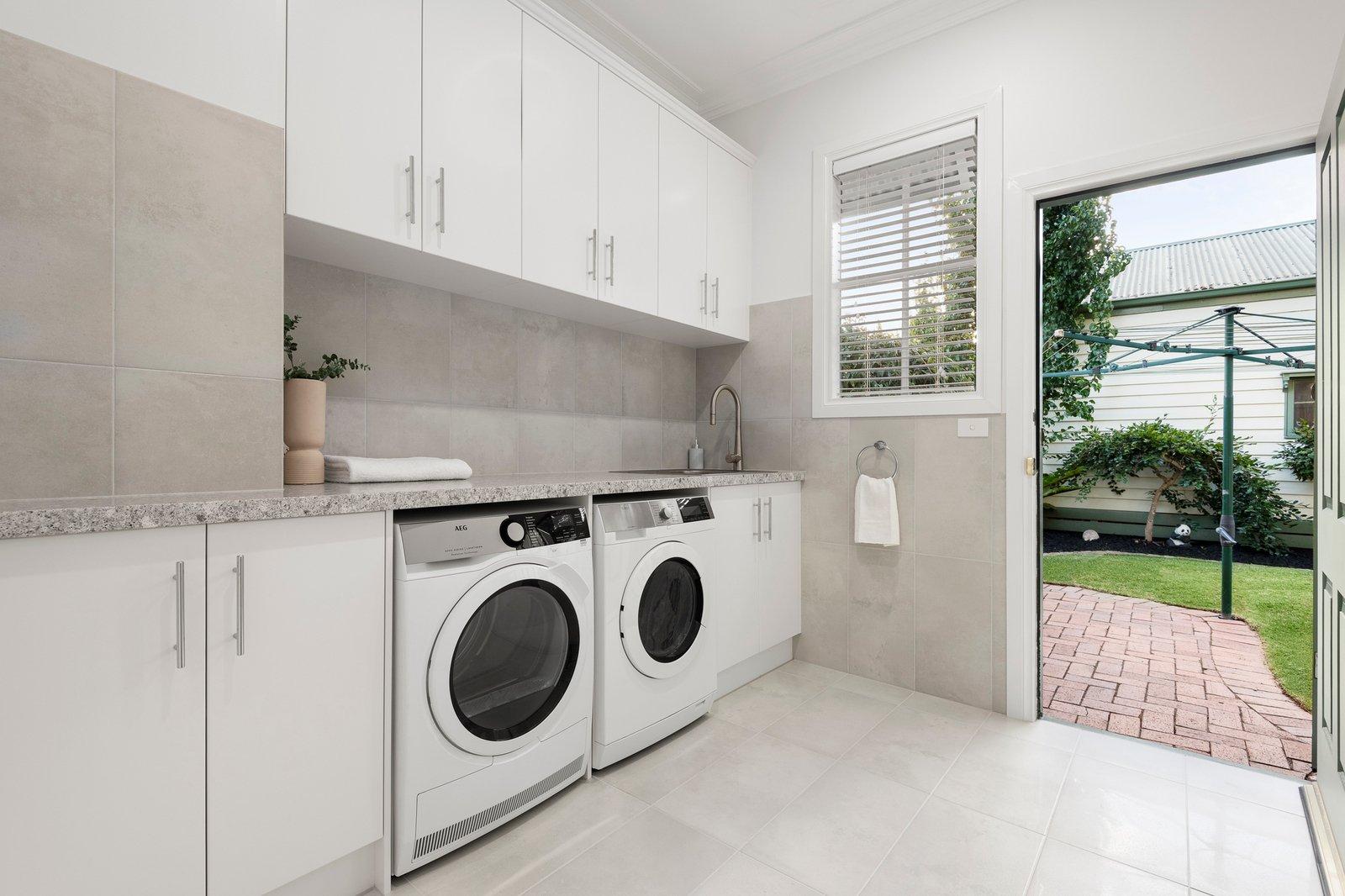 2 Park Road, Glen Iris, 3146