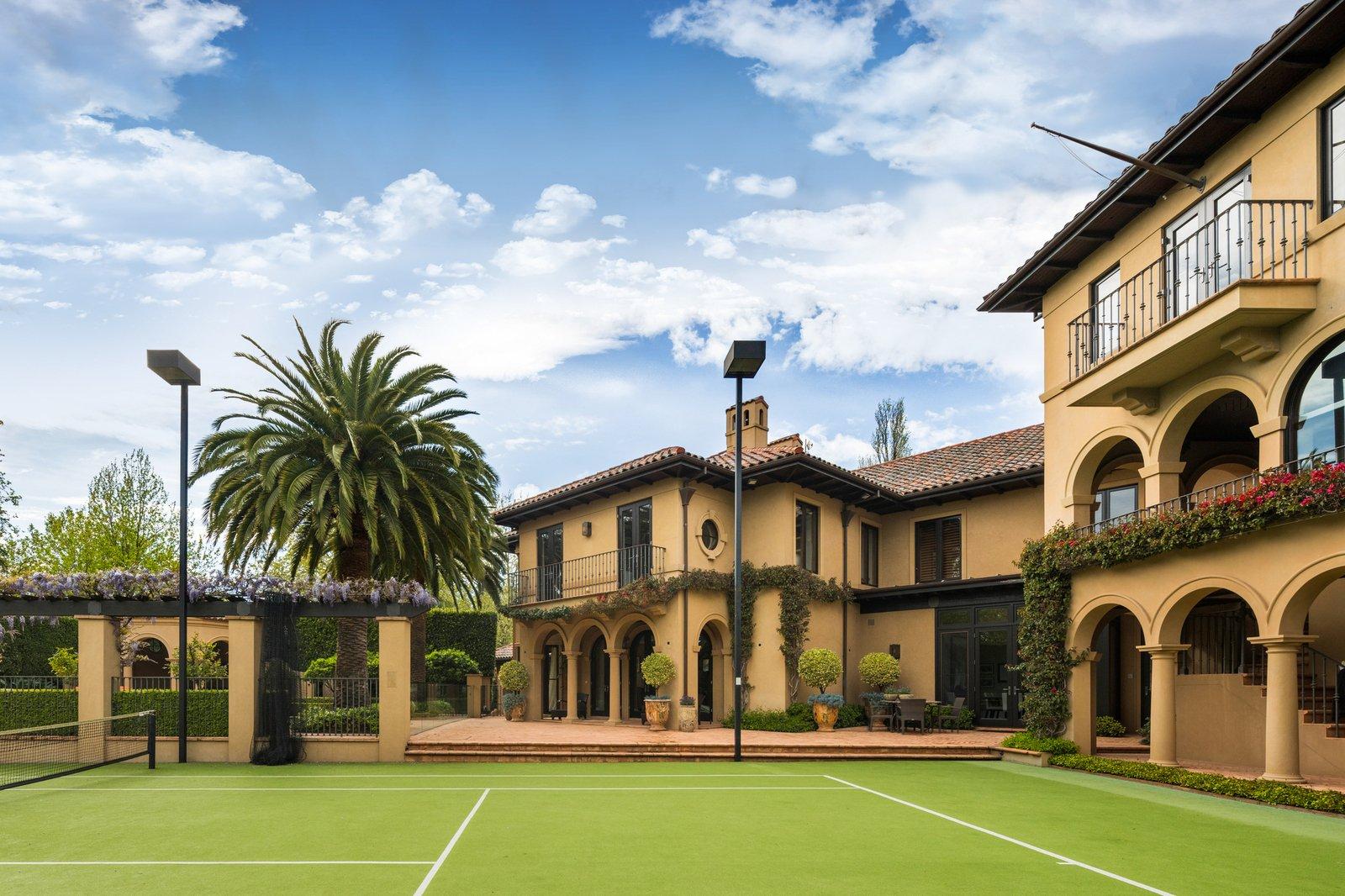 2 Towers Road, Toorak, 3142