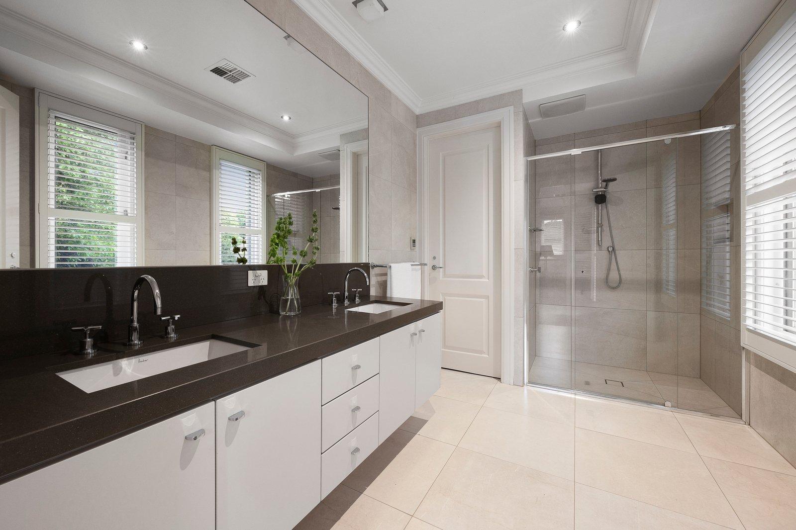 20 Cochran Avenue, Camberwell, 3124