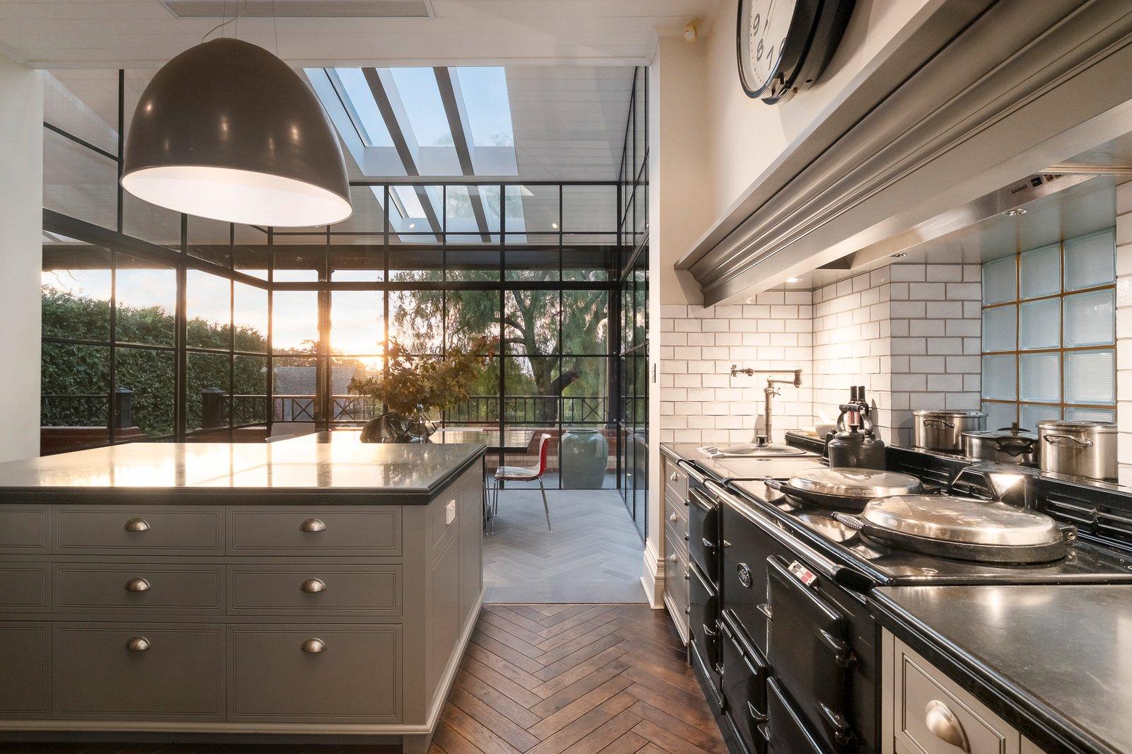 21 Barry Street, Kew, 3101