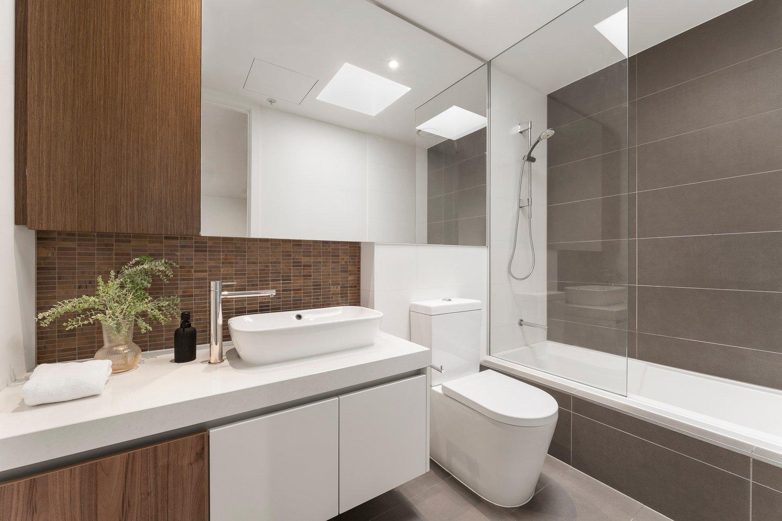 210/201 Whitehorse Road, Balwyn, 3103