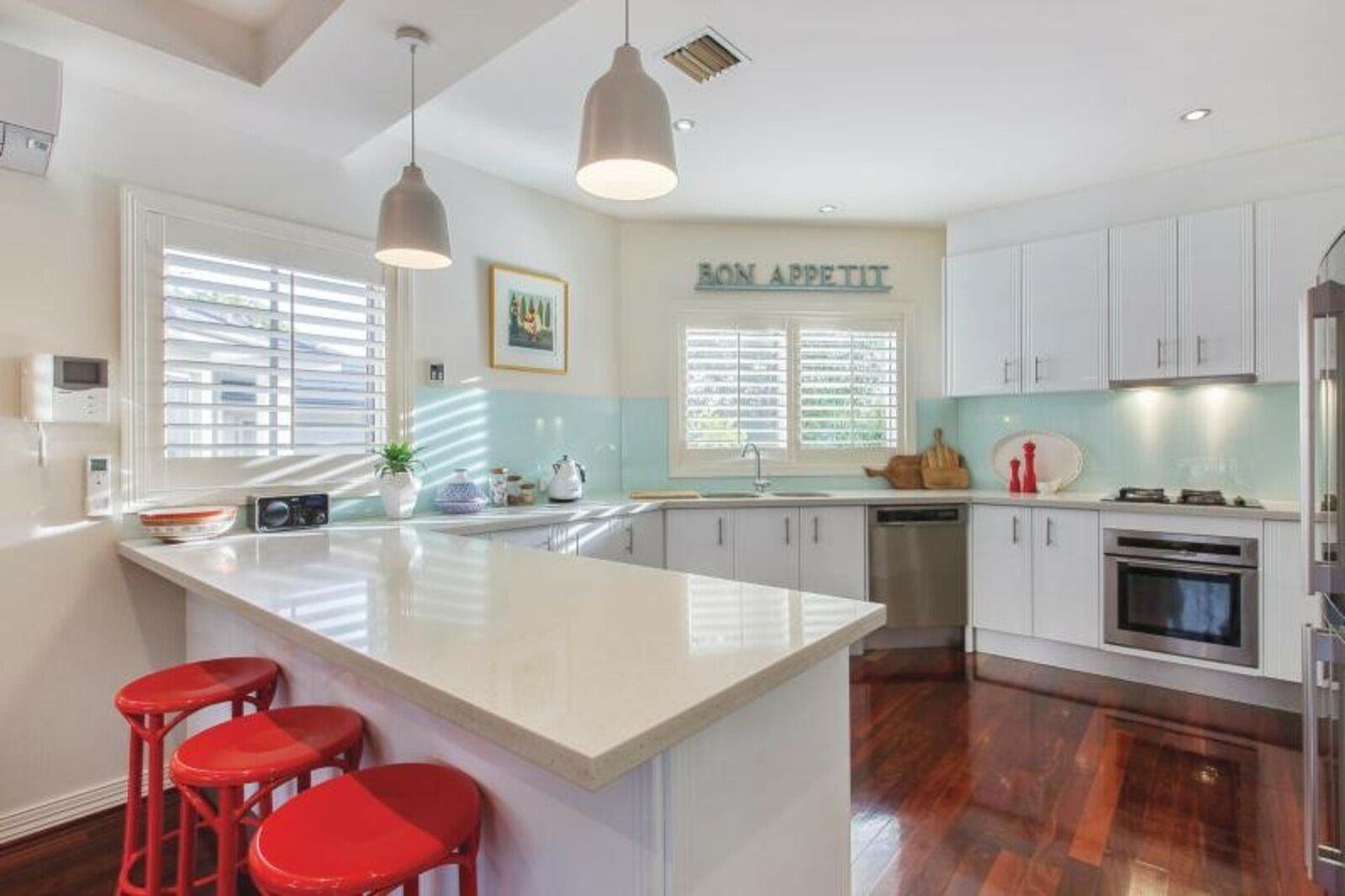 2/11 Peace Street, Glen Iris, 3146