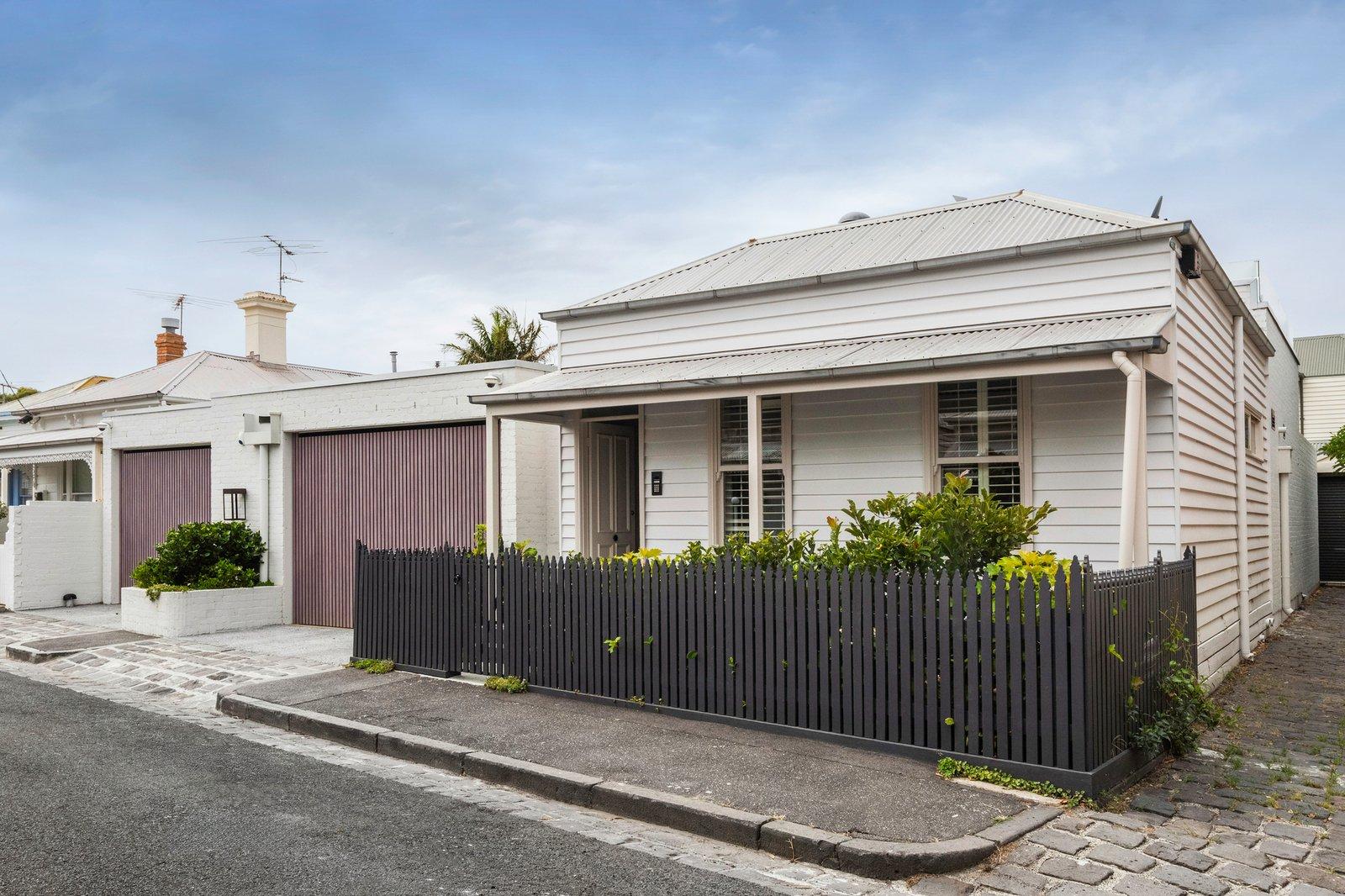 22 Young Street, Albert Park, 3206