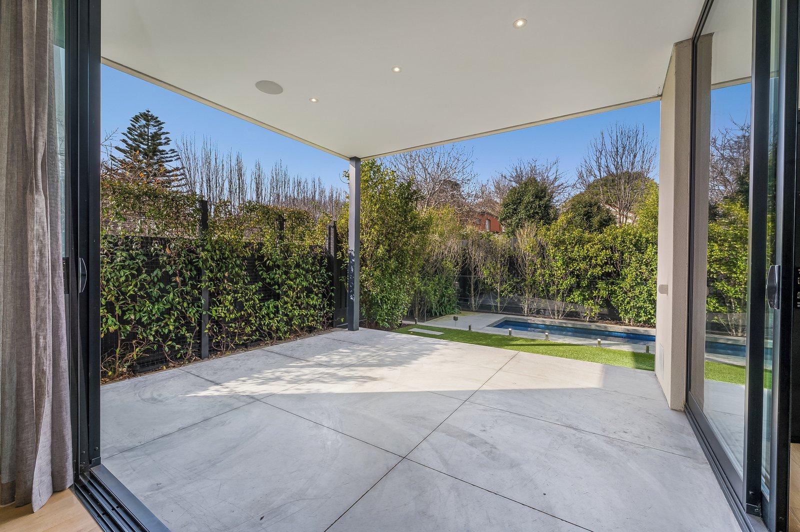 22 Ellis Road, Glen Iris, 3146