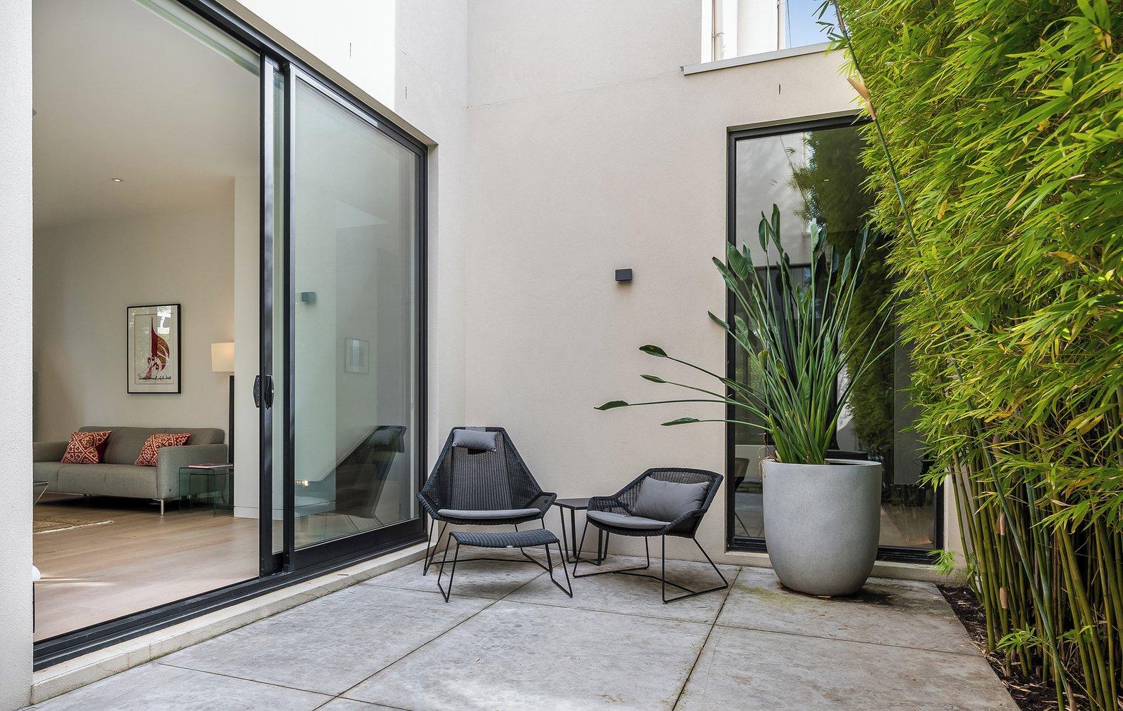 22 Ellis Road, Glen Iris, 3146