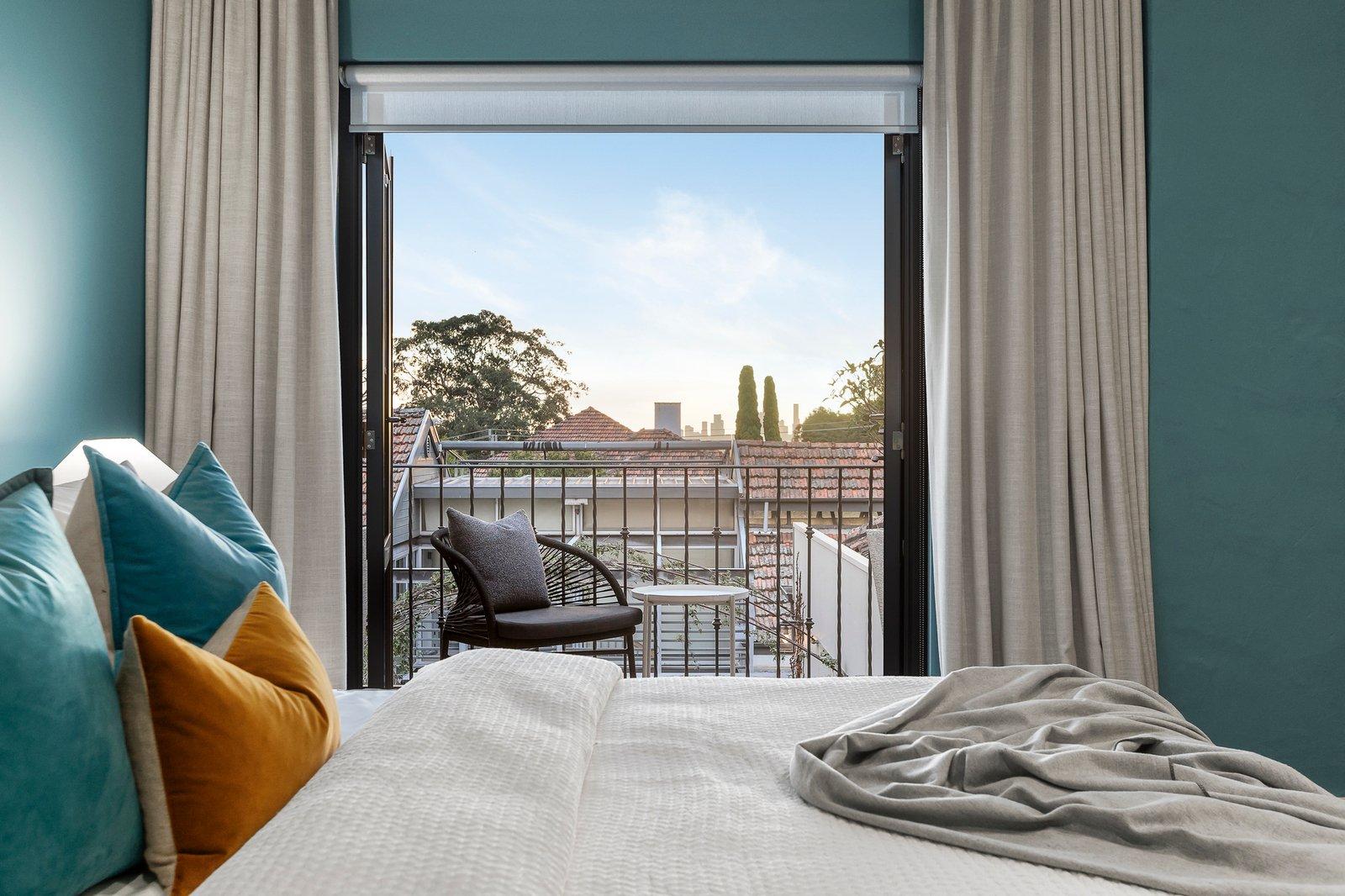 2/2 Myrniong Grove, Hawthorn East, 3123