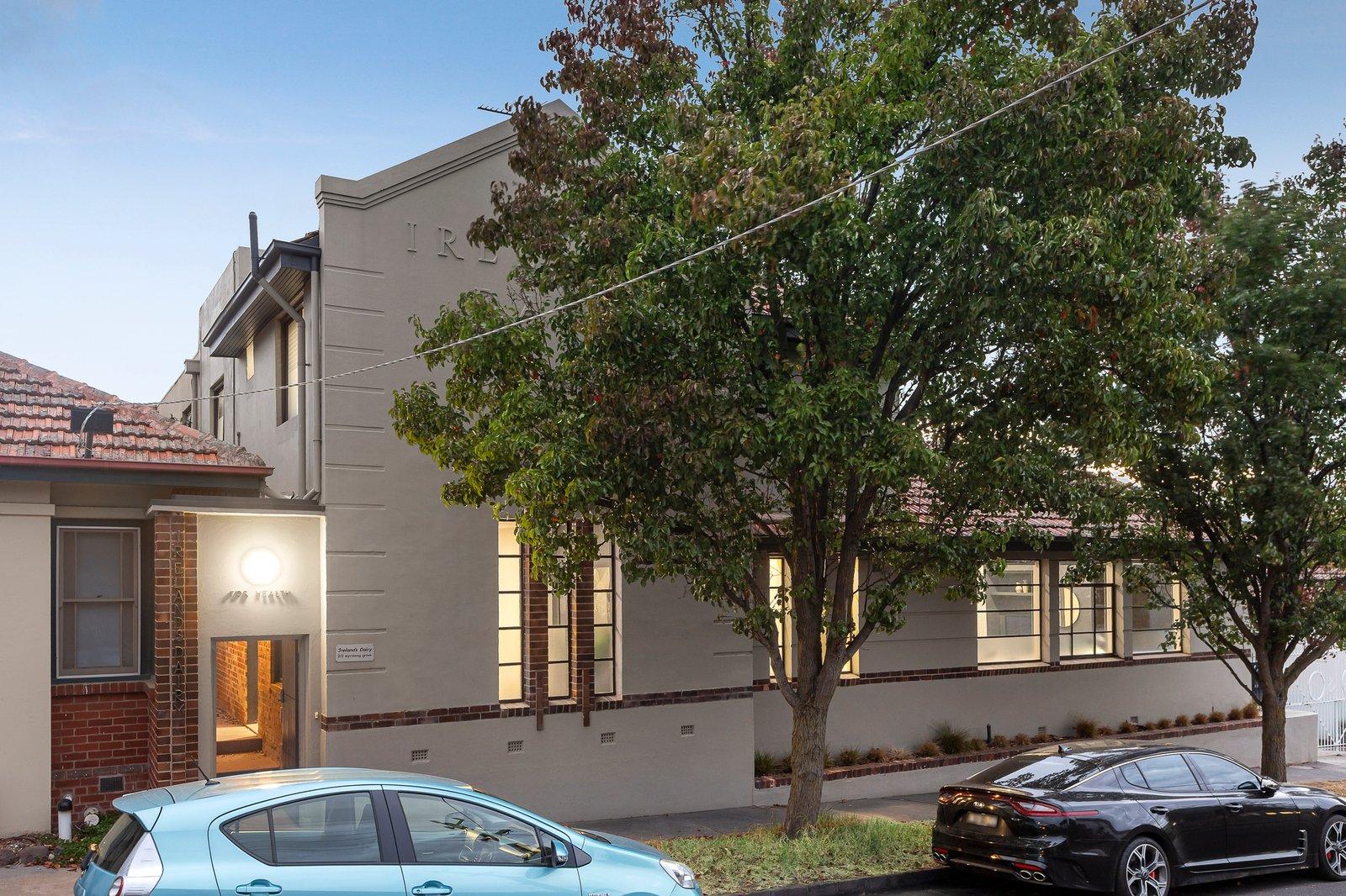 2/2 Myrniong Grove, Hawthorn East, 3123