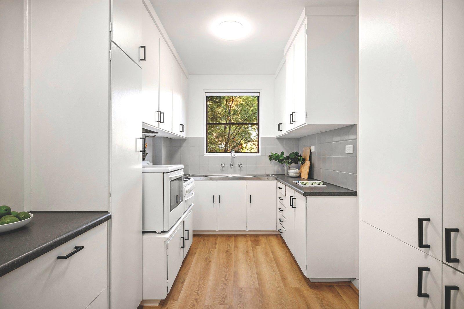 2/2 Selwyn Avenue, Elwood, 3184