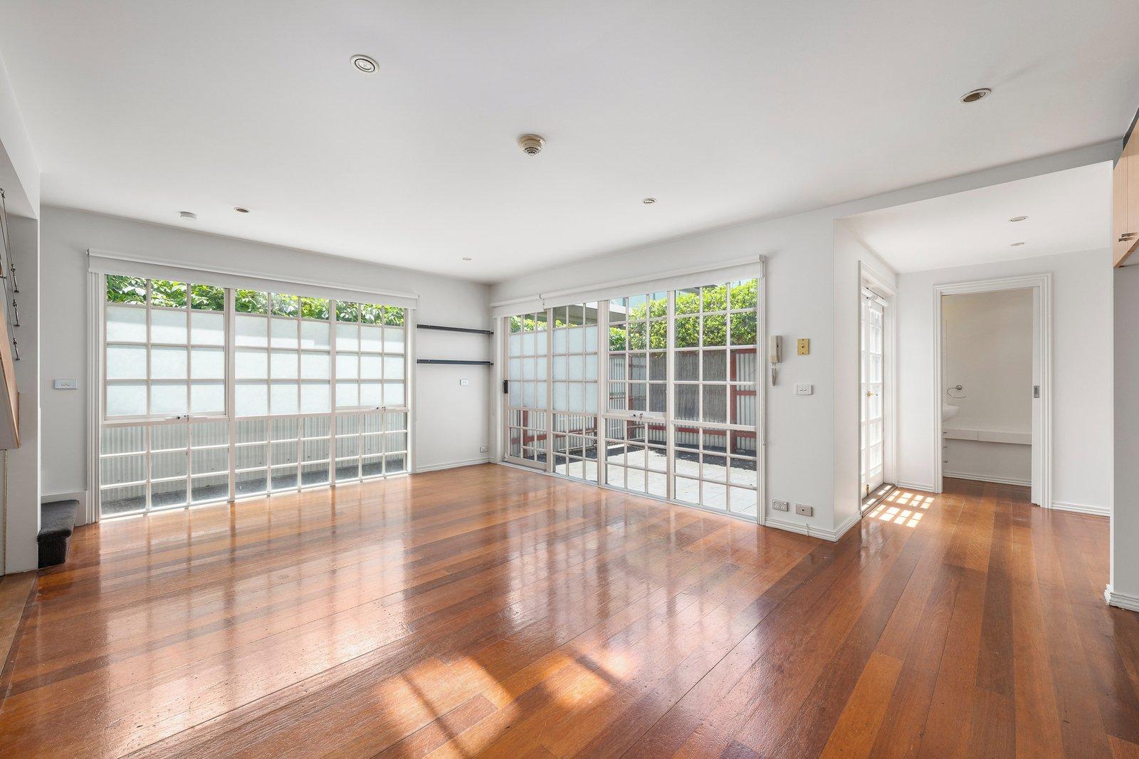 22/284 Dorcas Street, South Melbourne, 3205