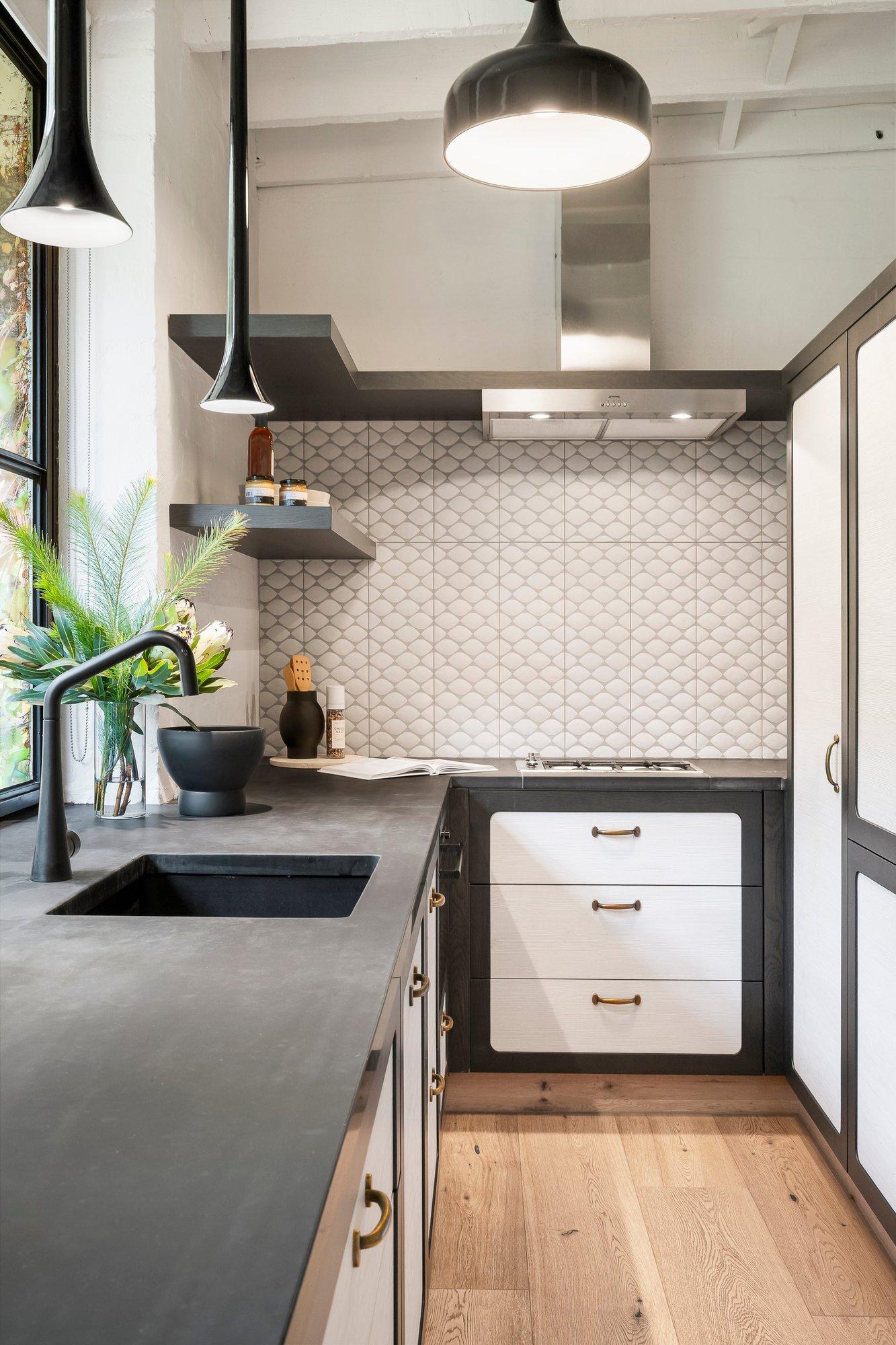 2/24 Hill Street, Toorak, 3142