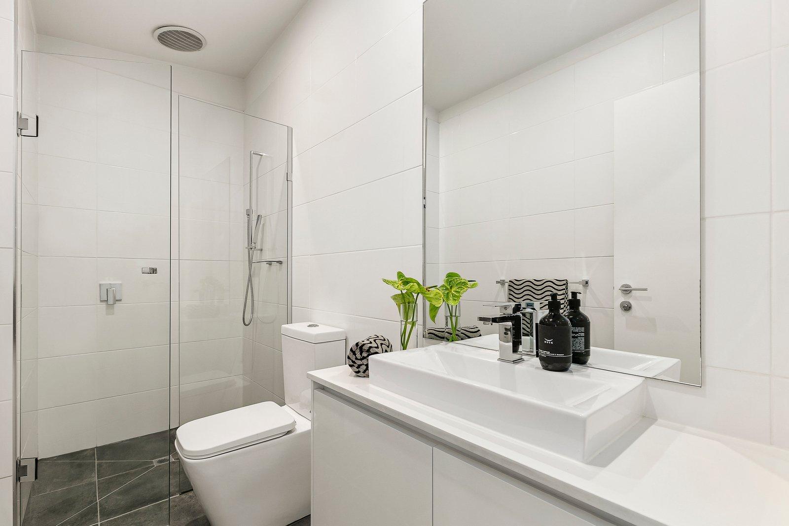 2/392 Belmore Road, Mont Albert North, 3129