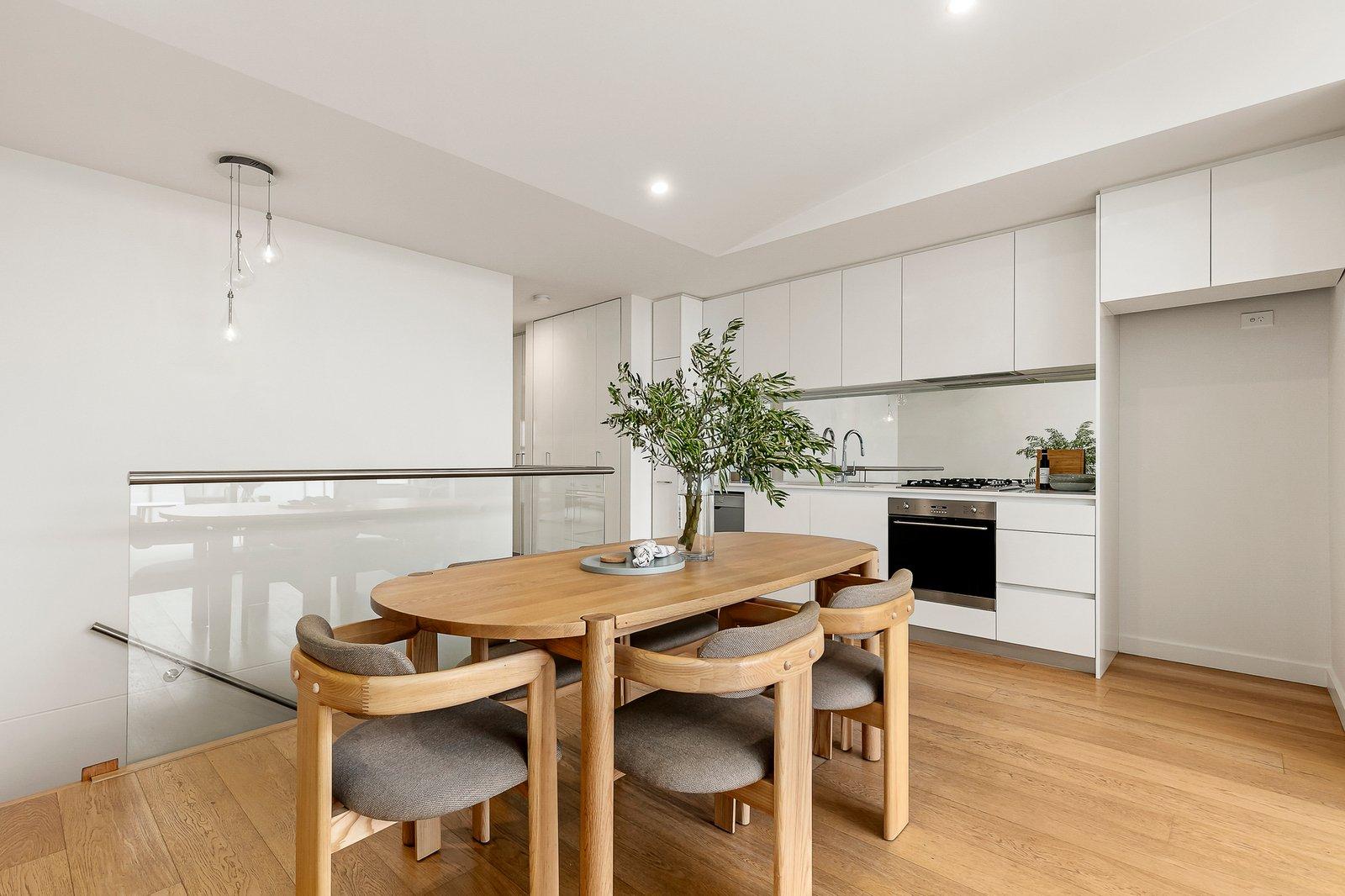 2/392 Belmore Road, Mont Albert North, 3129