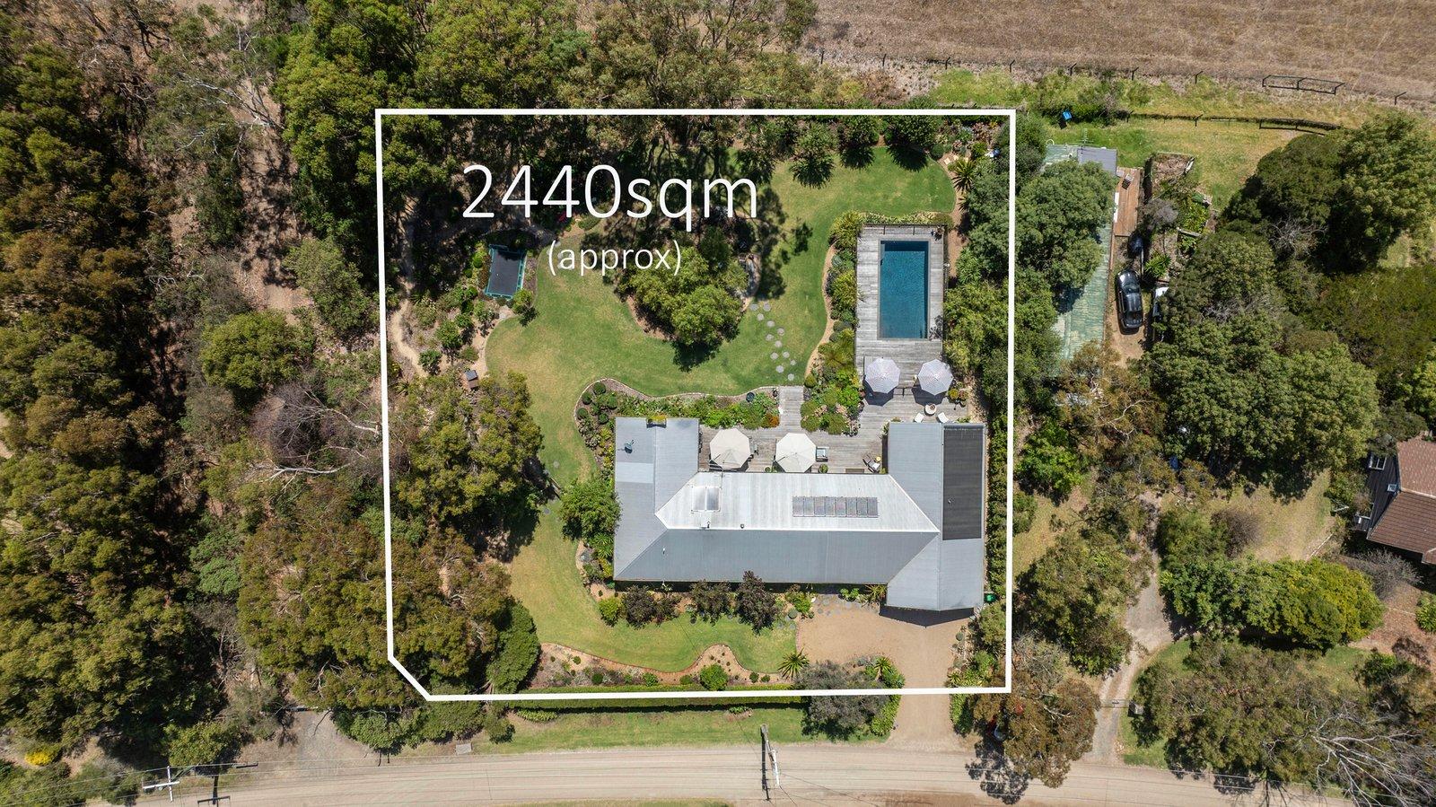 24 Beach Hill Avenue, Somers, 3927