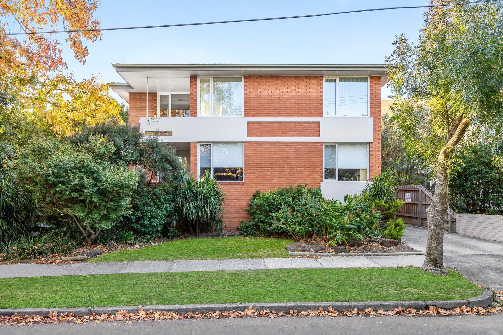 2/4 Maple Grove, Toorak, 3142