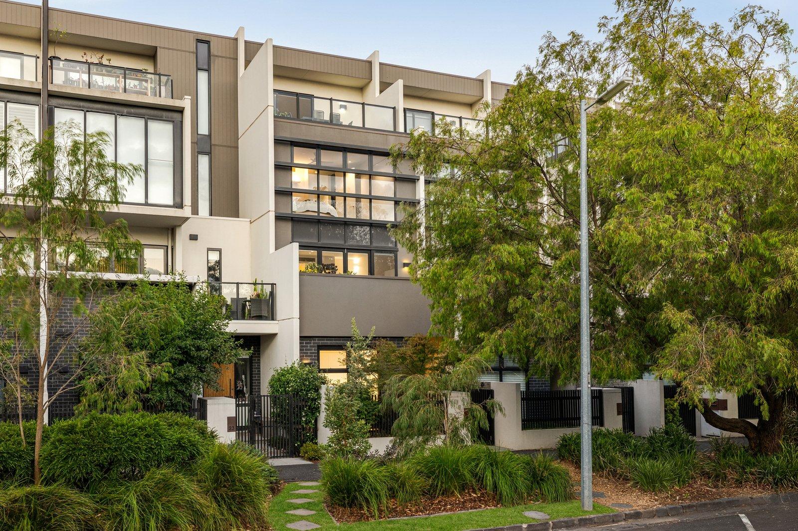 25 Danks Street, Albert Park, 3206