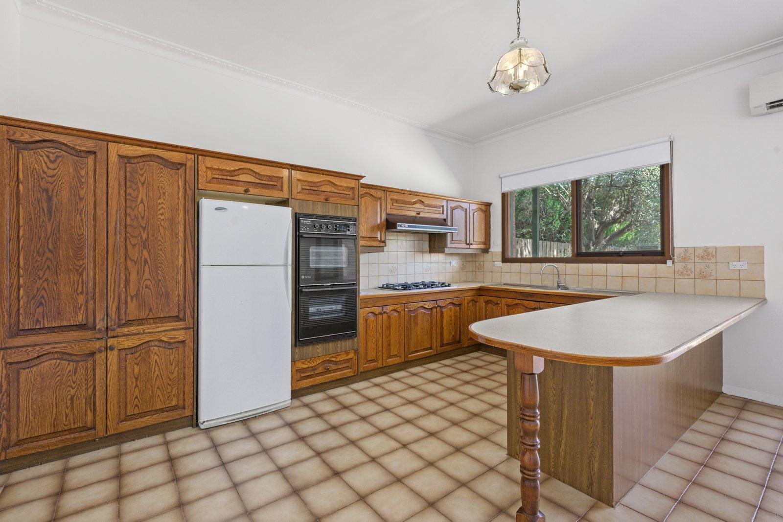 25 Ellis Road, Glen Iris, 3146