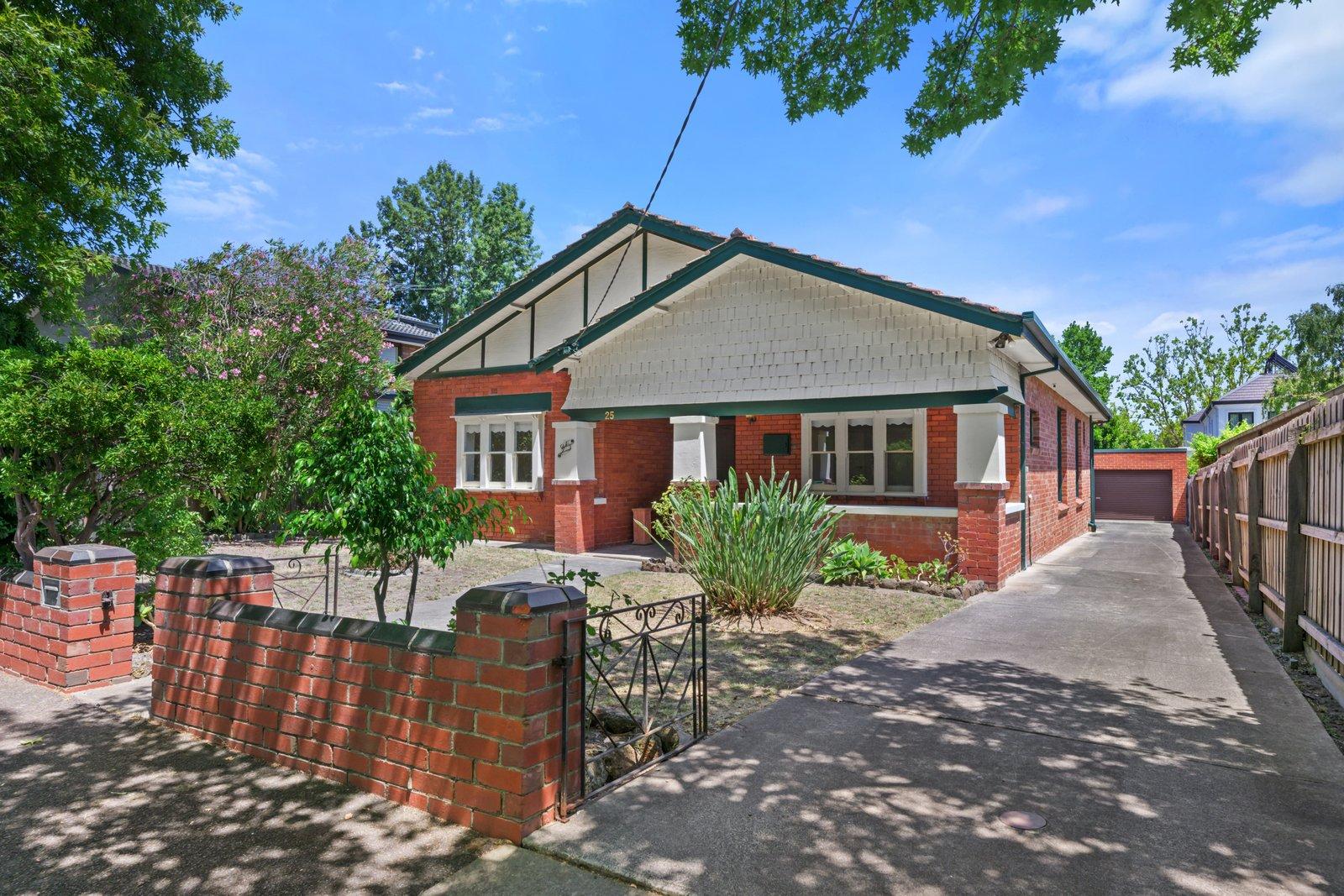 25 Ellis Road, Glen Iris, 3146