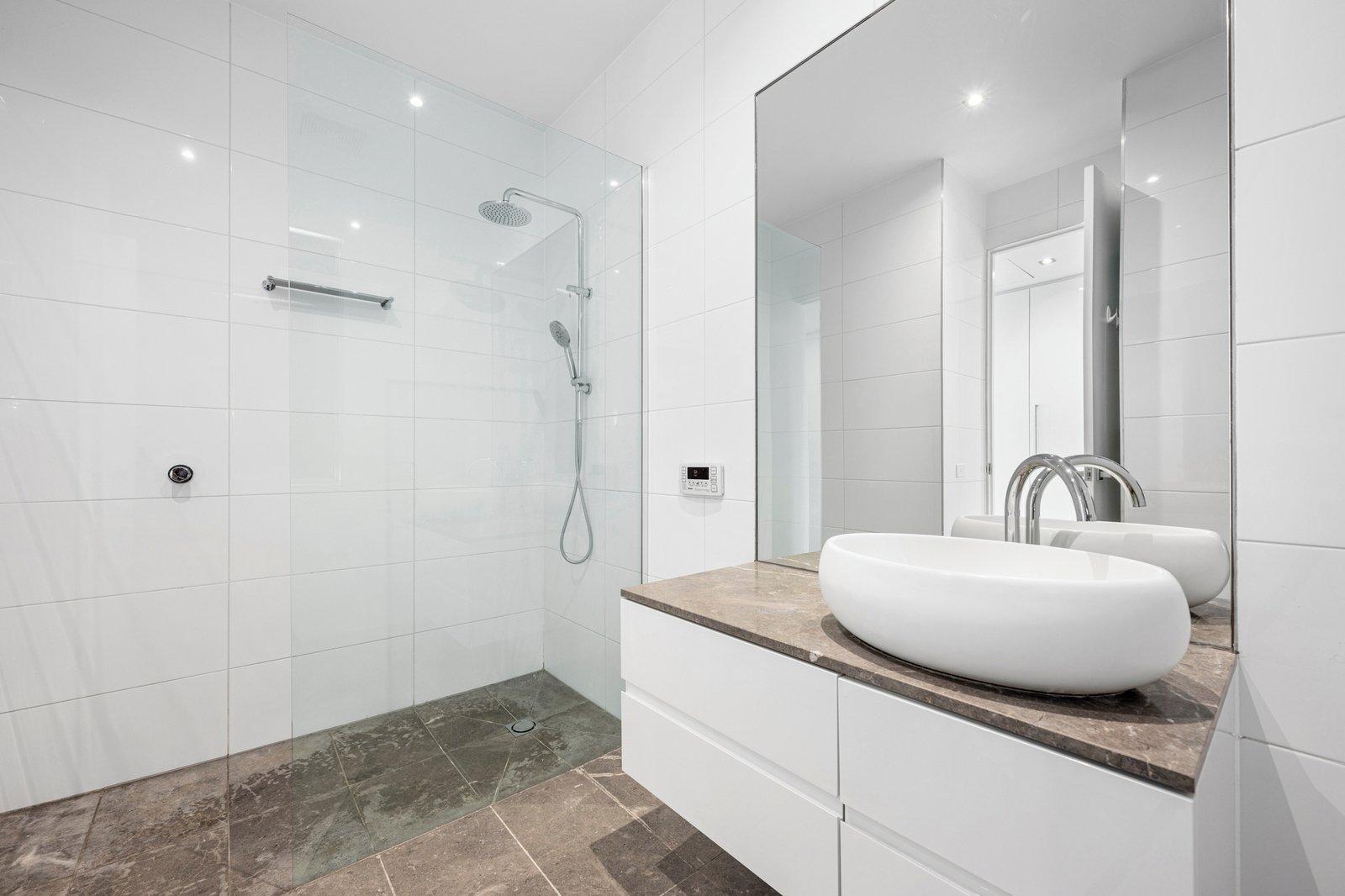 25 Lower Drive, Kew, 3101