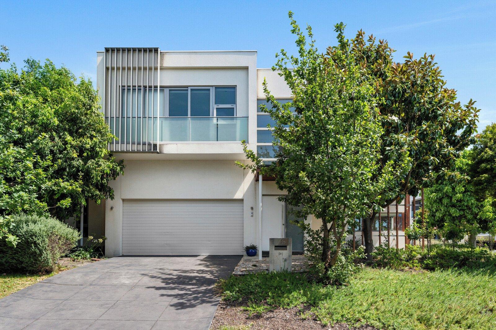 25 Lower Drive, Kew, 3101
