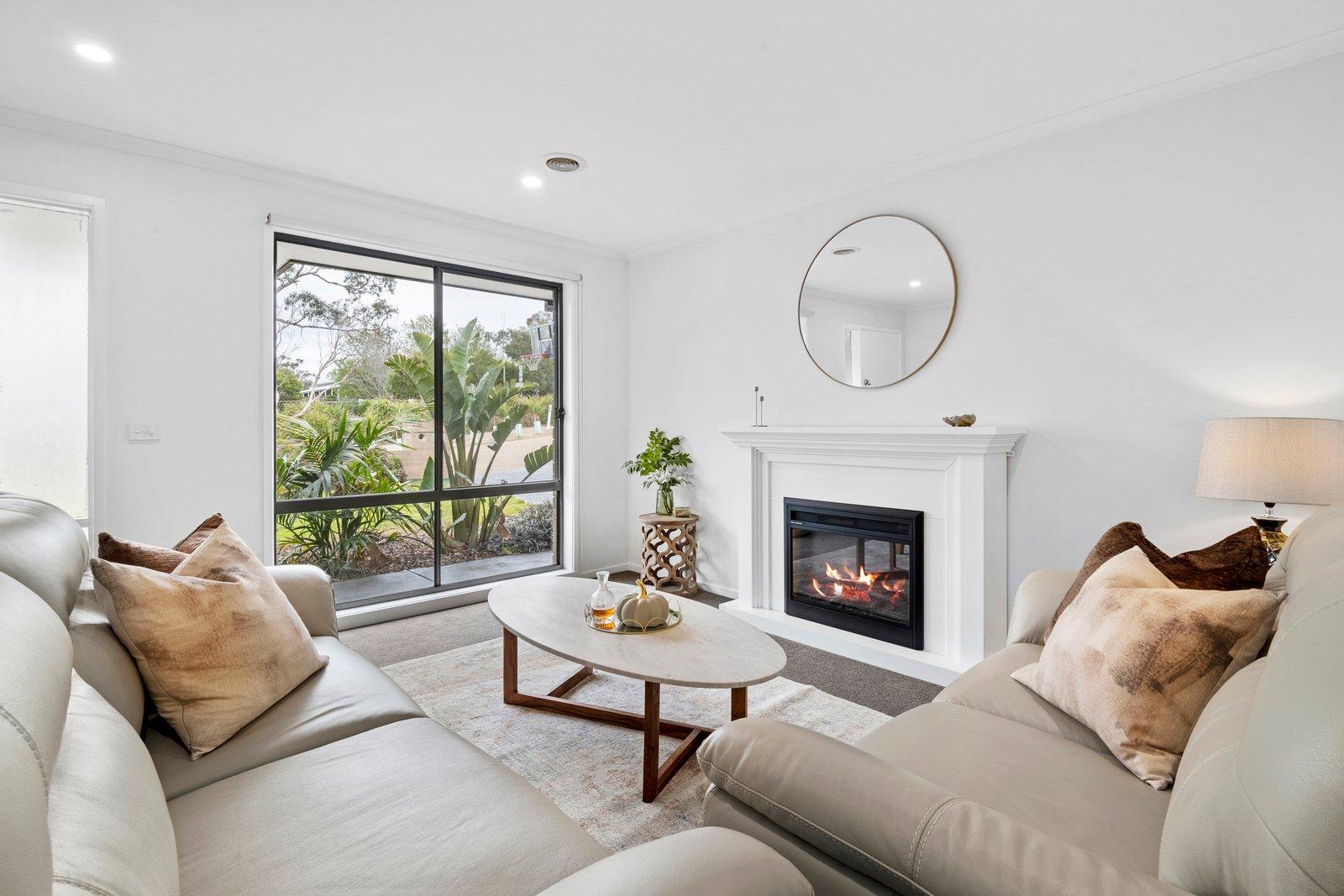 27 Elspeth Circuit, Mount Martha, 3934