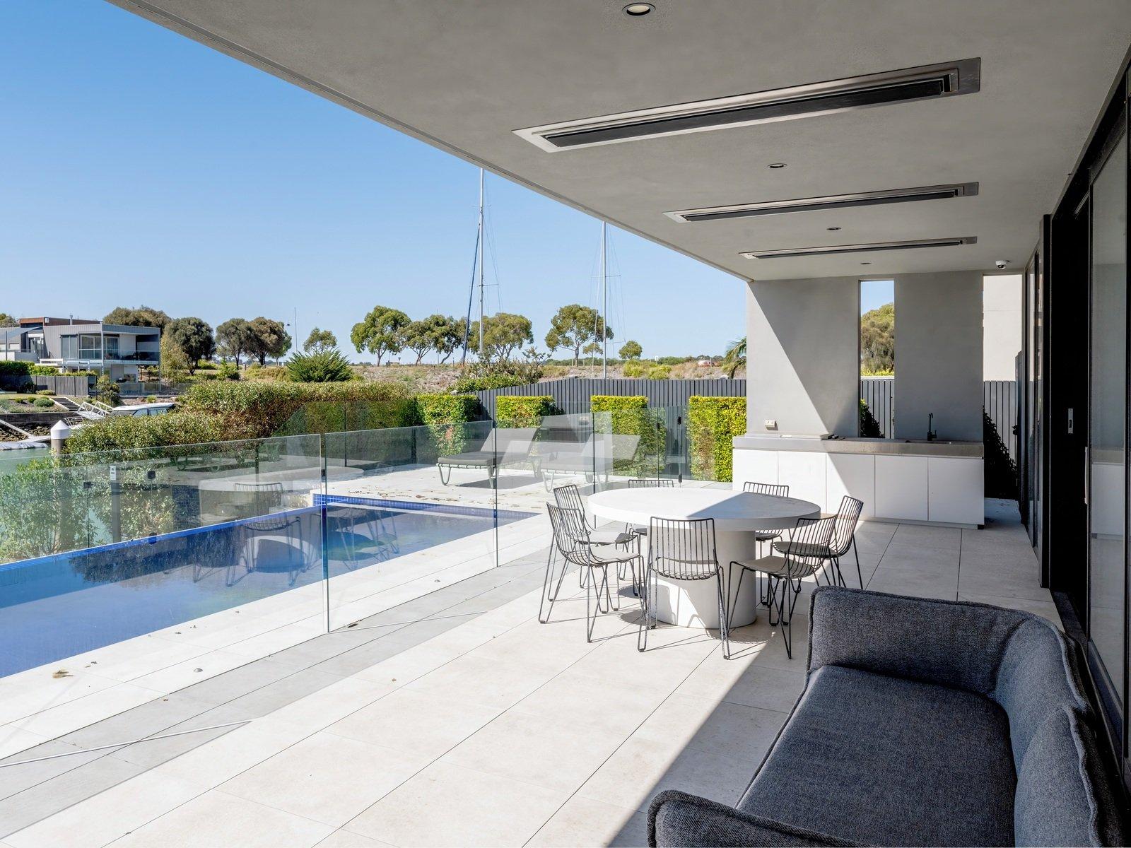 27 Helsal Point, Safety Beach, 3936