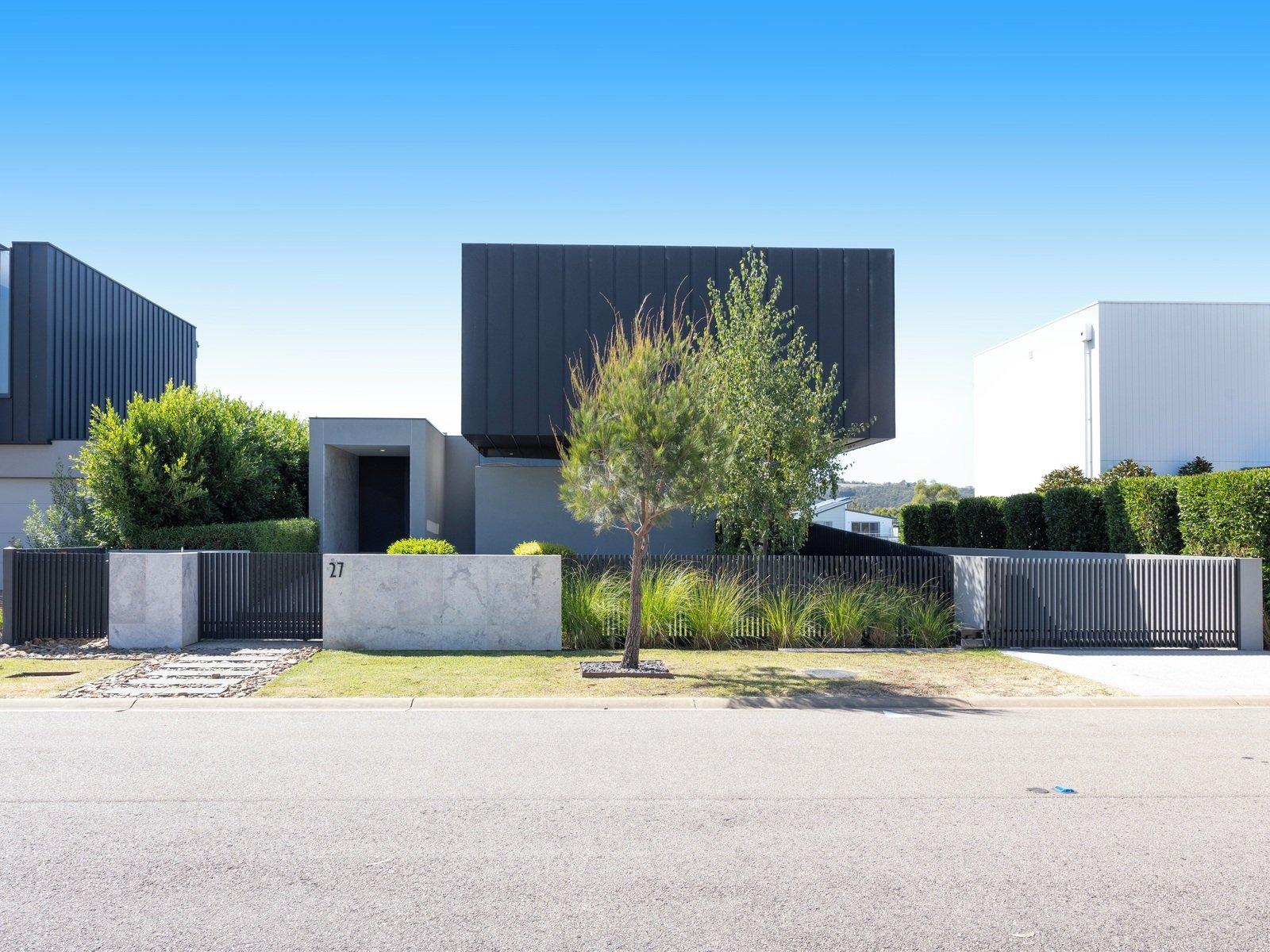 27 Helsal Point, Safety Beach, 3936