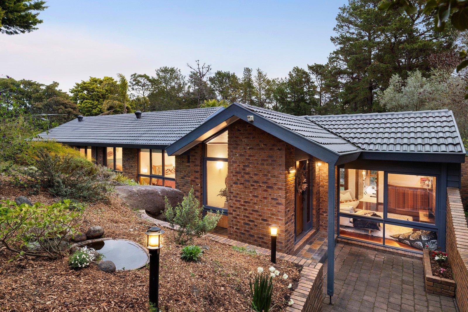 27 Millbank Drive, Mount Eliza, 3930