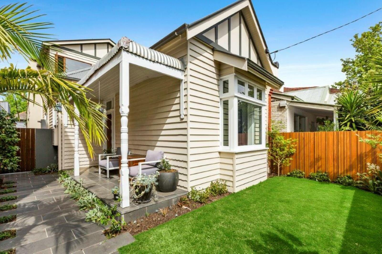 272 Barkly Street, St Kilda, 3182