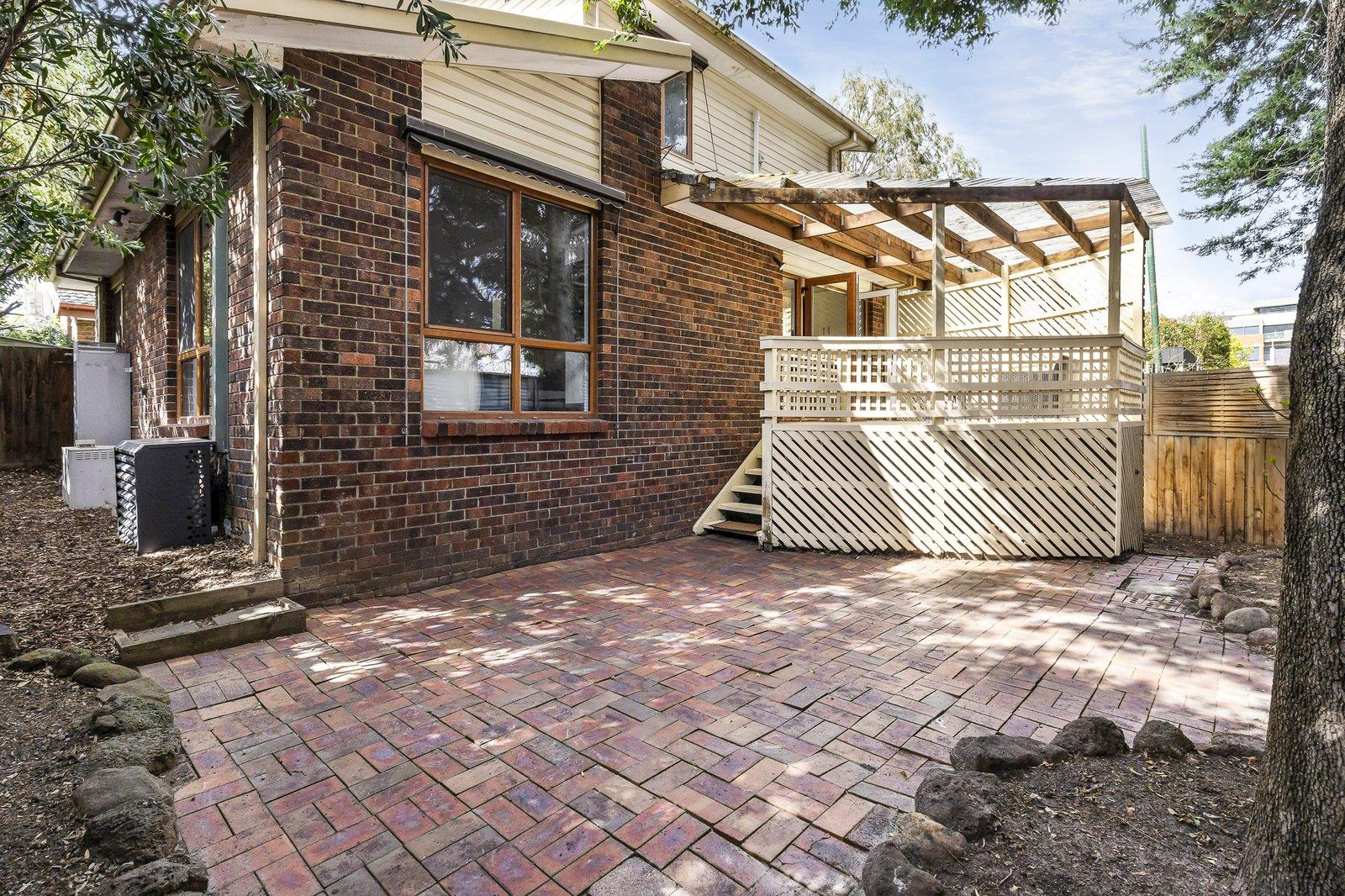 2/82 Power Street, Hawthorn, 3122