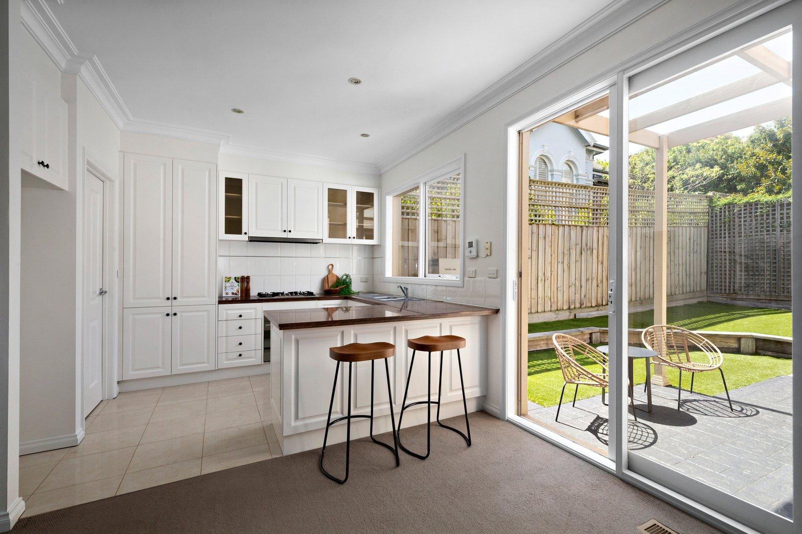 2/847 Glenferrie Road, Kew, 3101