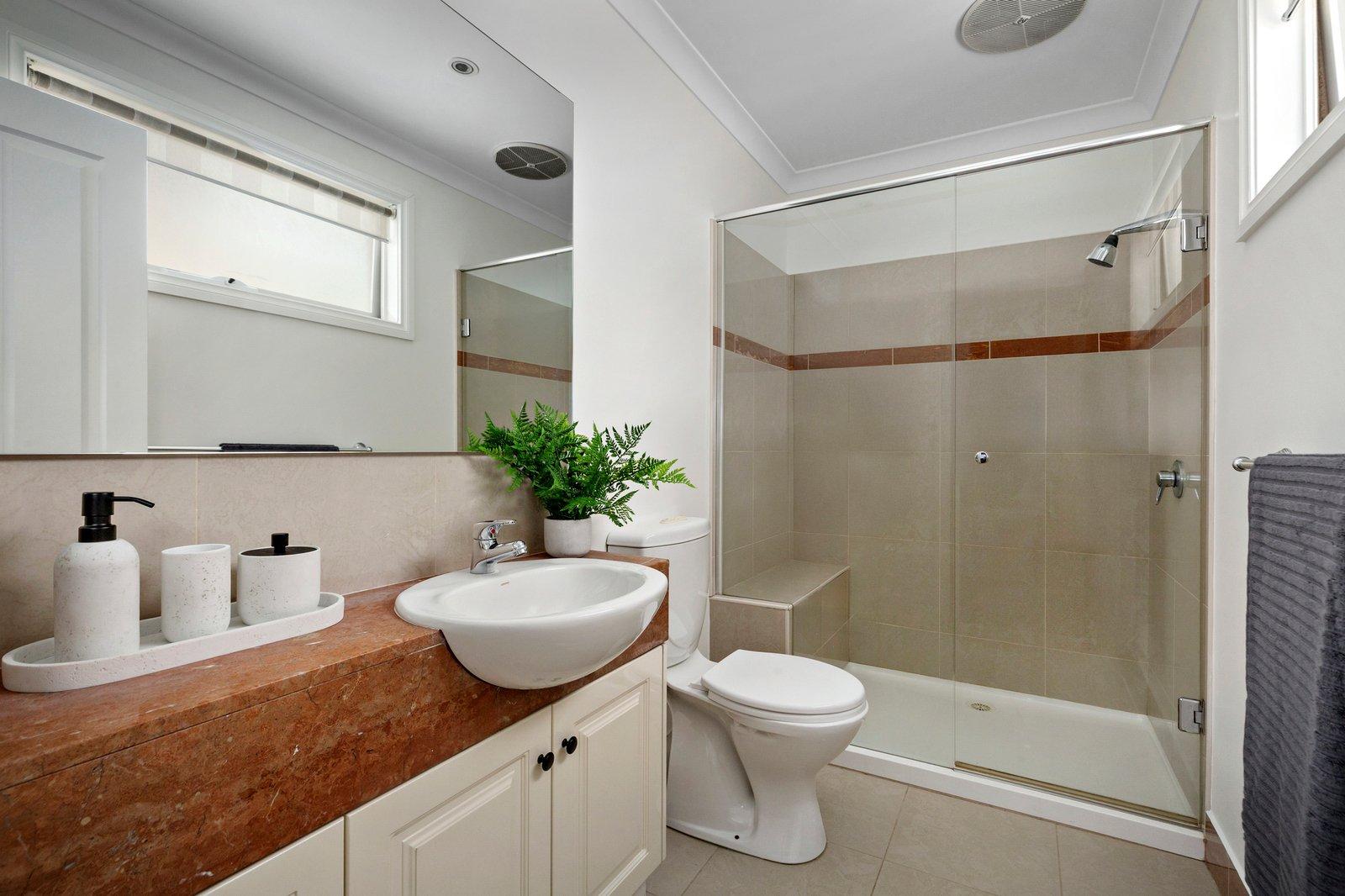 2/847 Glenferrie Road, Kew, 3101