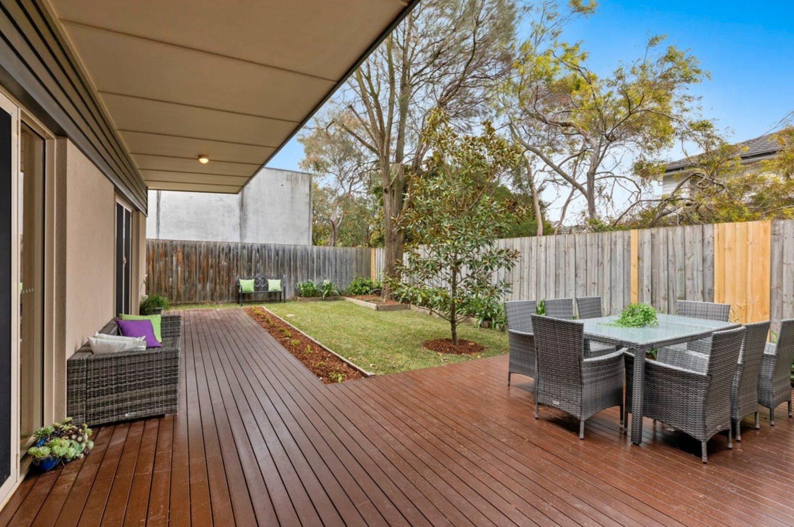 2/9 Baker Street, Murrumbeena, 3163