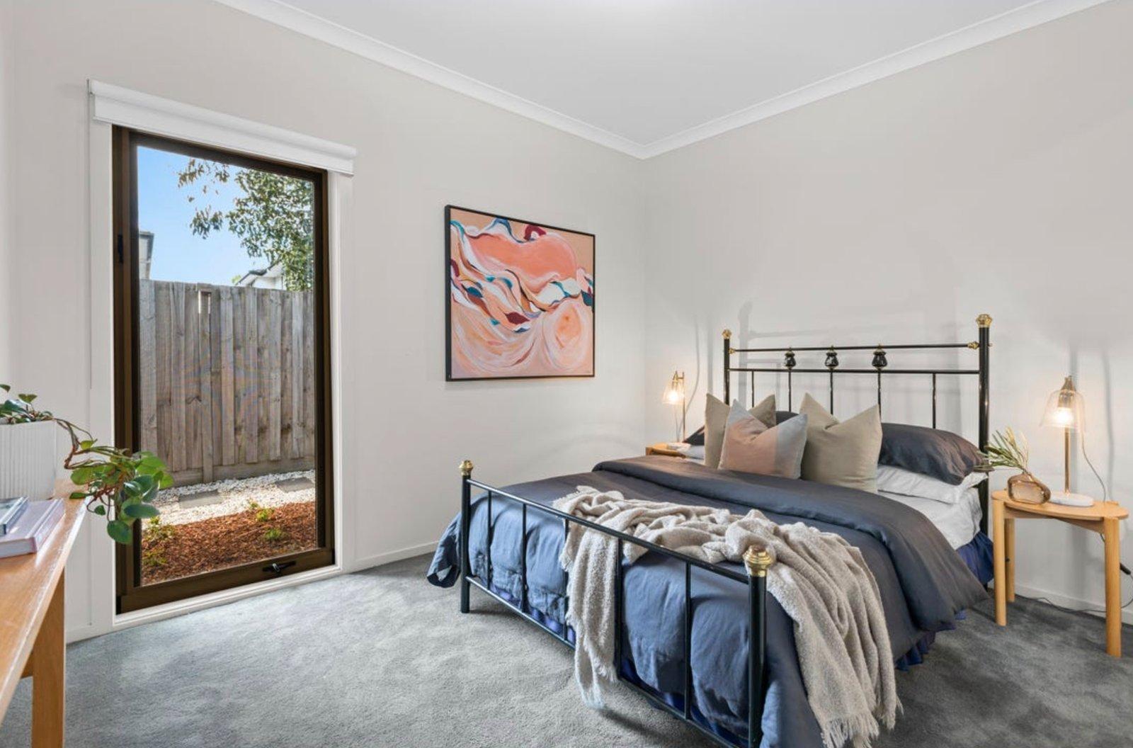 2/9 Baker Street, Murrumbeena, 3163