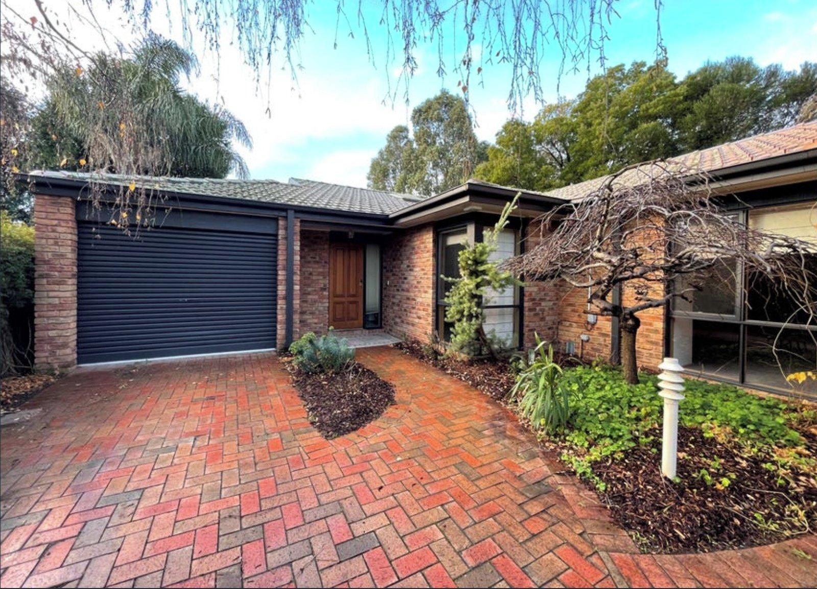 2/9 Curraweena Road, Caulfield South, 3162