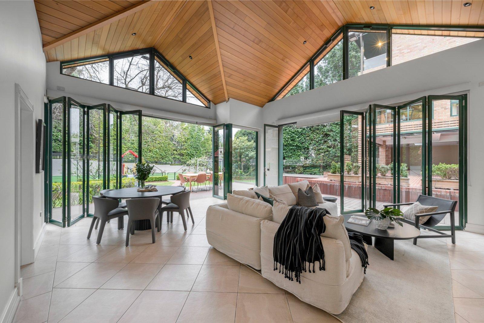 29 Lansell Road, Toorak, 3142