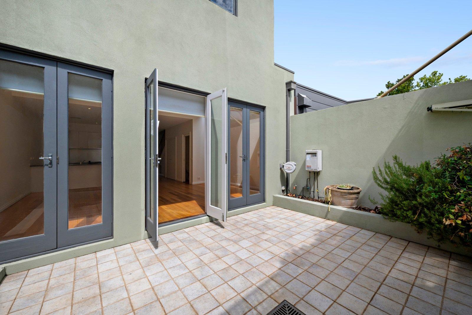 2A Nimmo Street, Middle Park, 3206