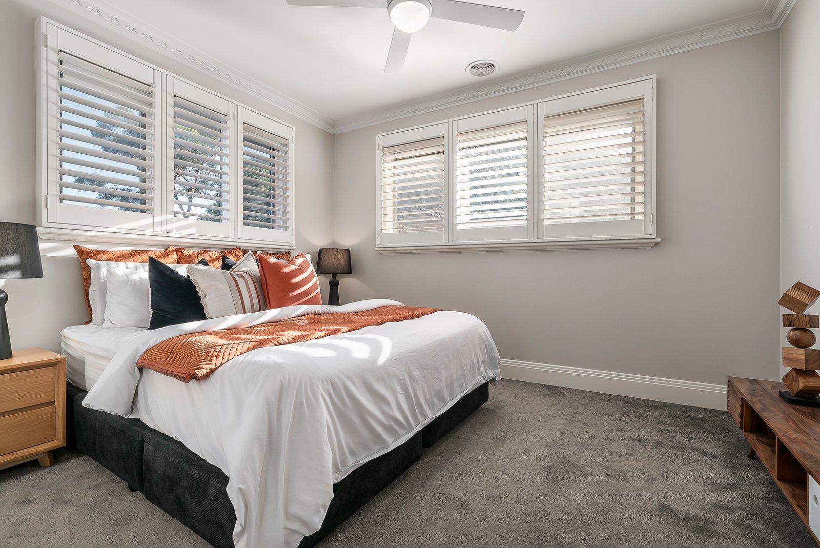 30 Cairnes Crescent, Malvern East, 3145