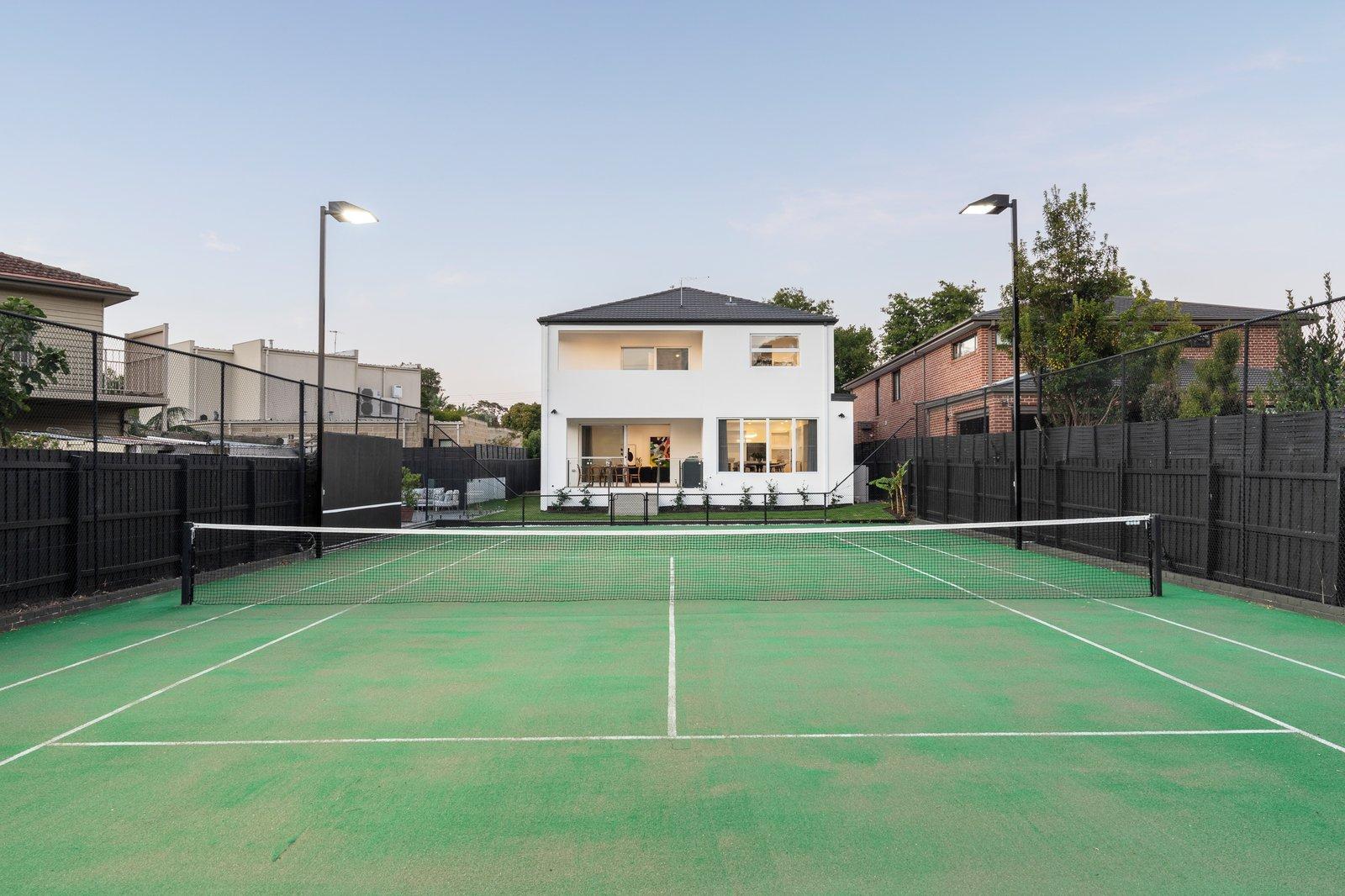 30 Great Valley Road, Glen Iris, 3146