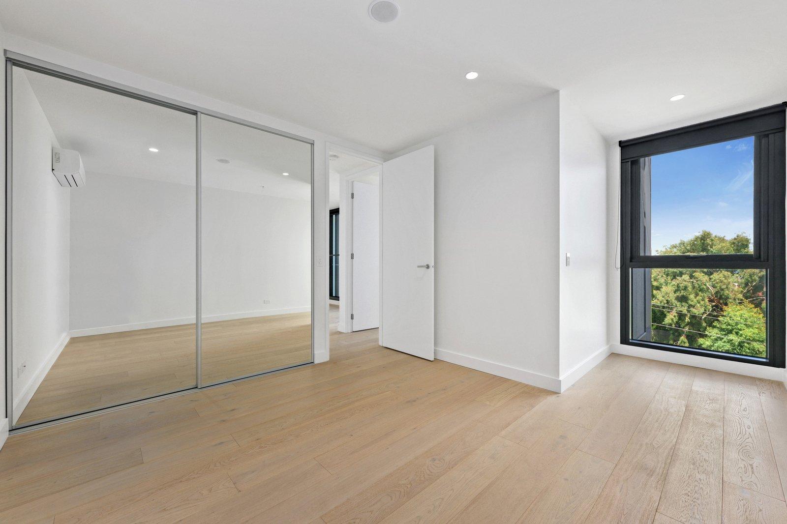 305/4 Koolkuna Lane, Hampton, 3188