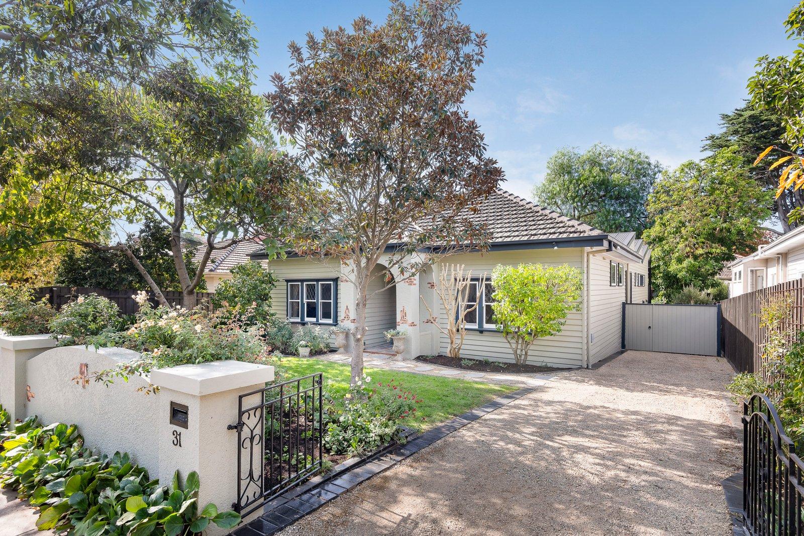 31 Clydesdale Street, Box Hill, 3128