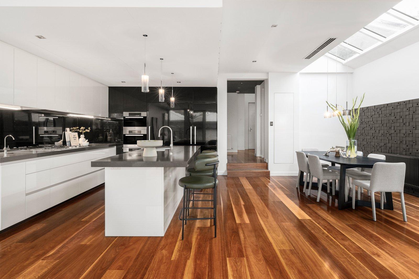 31 Invermay Grove, Hawthorn East, 3123